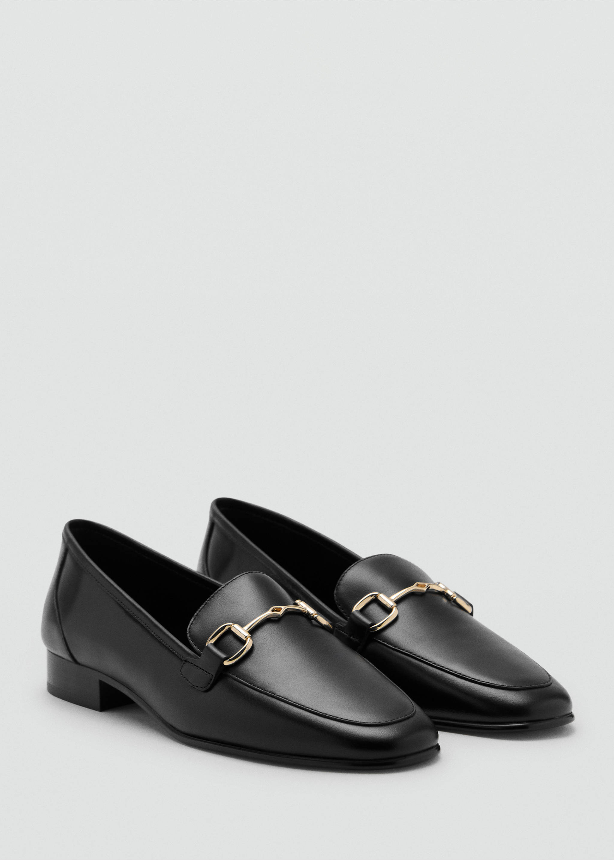 Leather loafer with buckle - Medium plane, Black. Ref: 17054783-00.