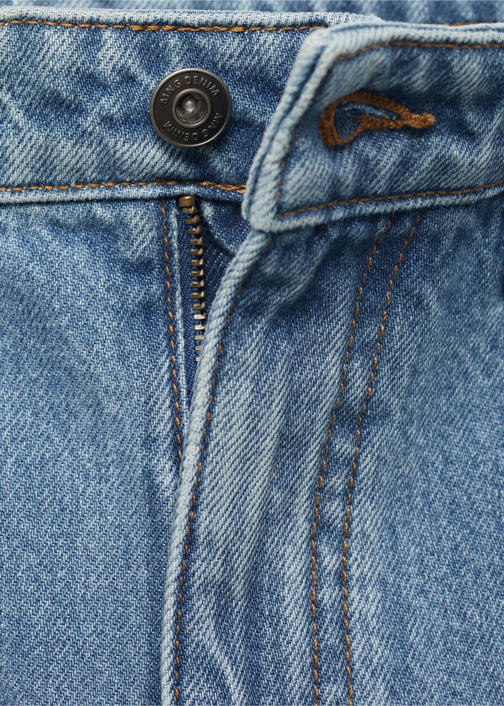 Sammy cropped carrot-fit jeans - Details of the article 8, Medium Blue. Ref: 17055142-00.