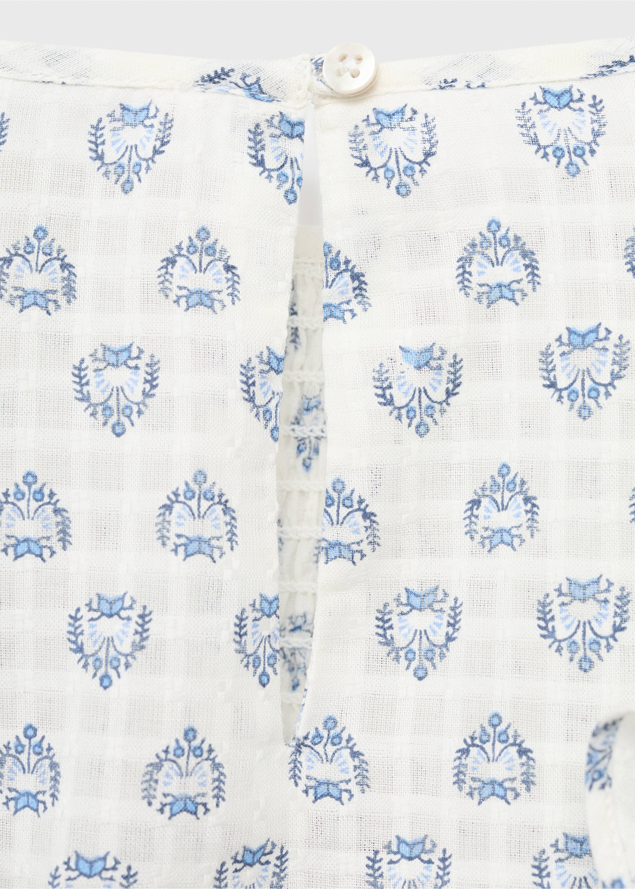 Mönstrad blus med volanger - Detaljer om artikeln 0, Rå. Ref: 17055152-00.