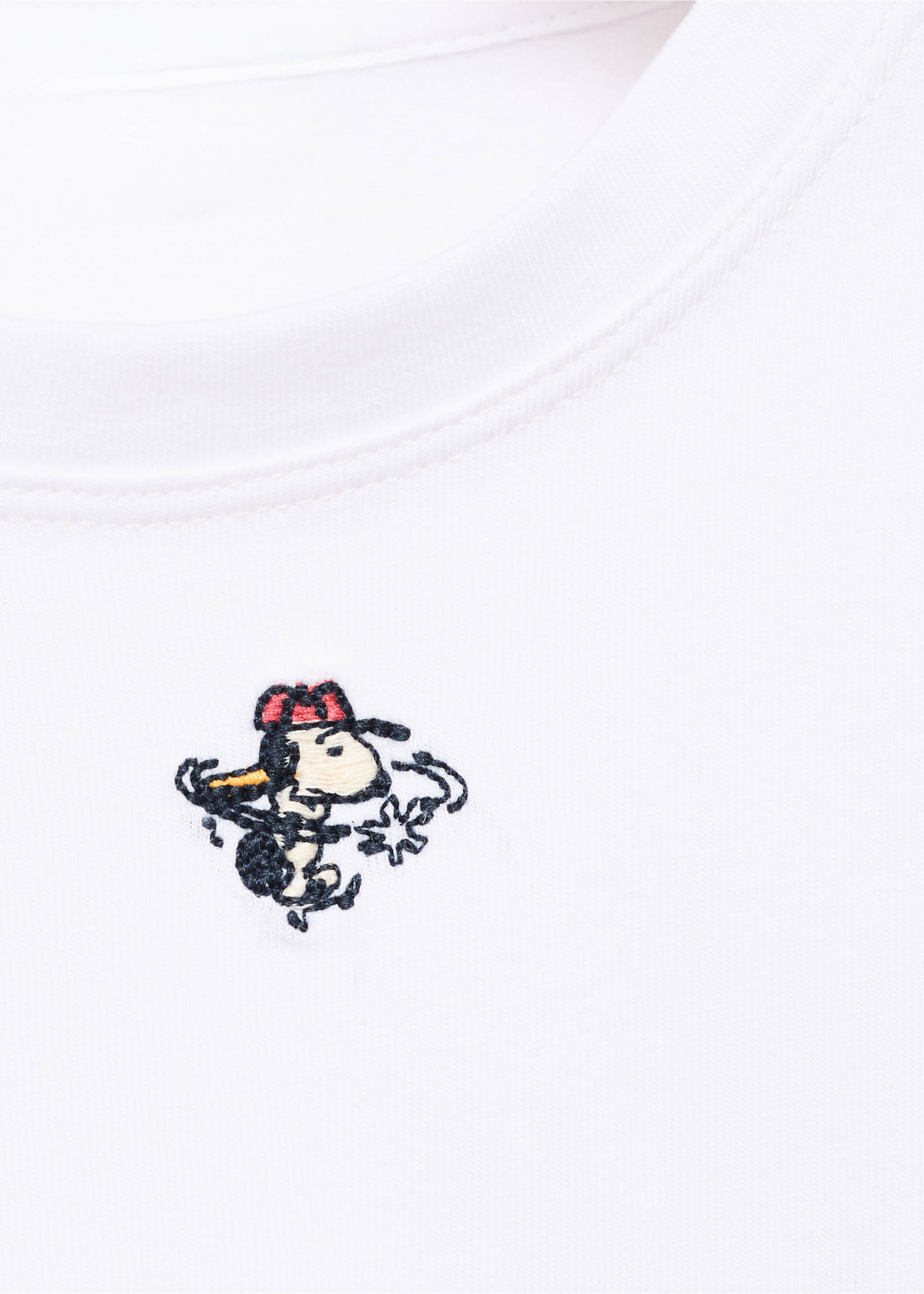 Snoopy embroidered t-shirt - Details of the article 8, White. Ref: 17055162-00.