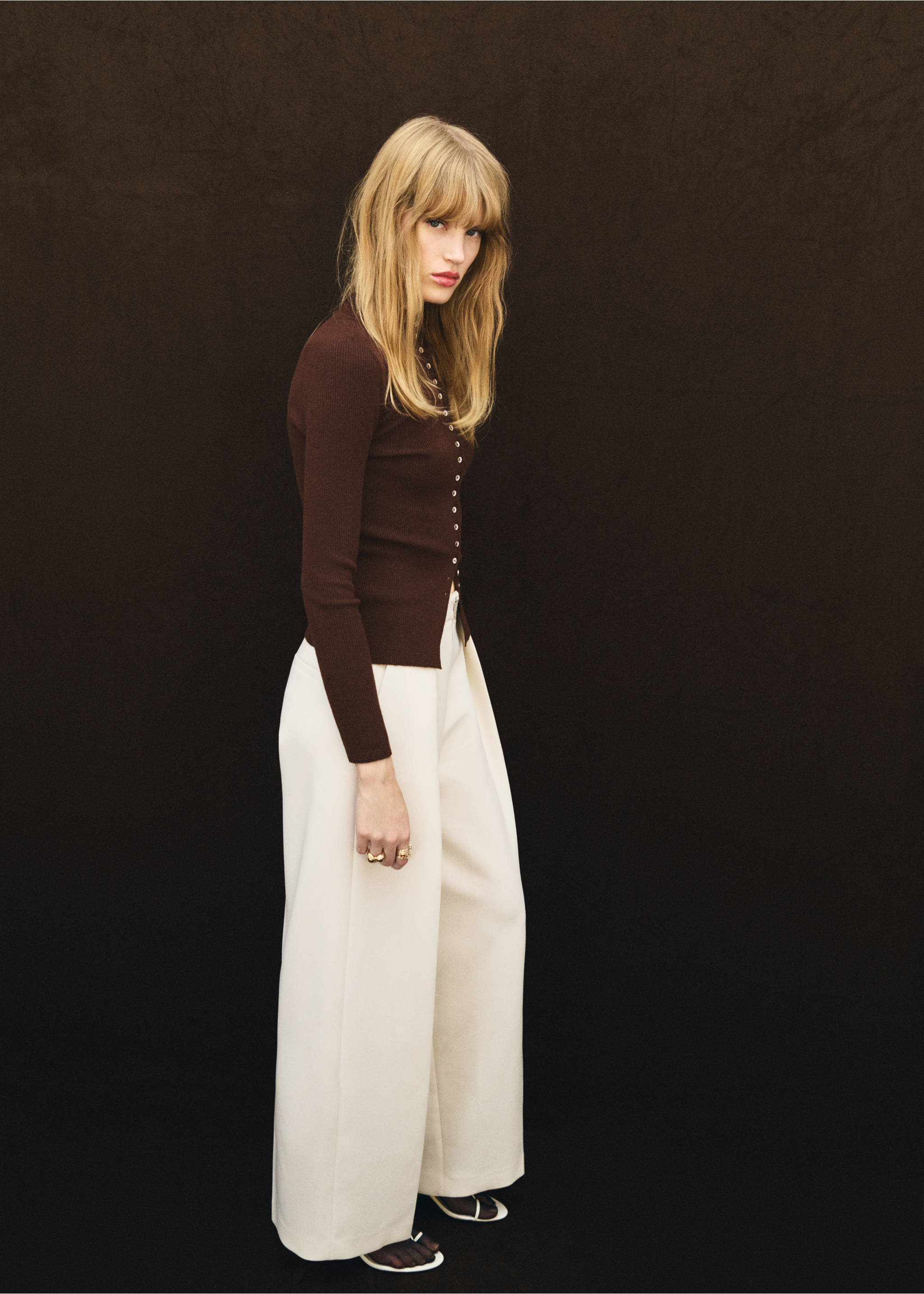 Fine rib knit cardigan - Details of the article 1, Chocolate. Ref: 17055804-00.