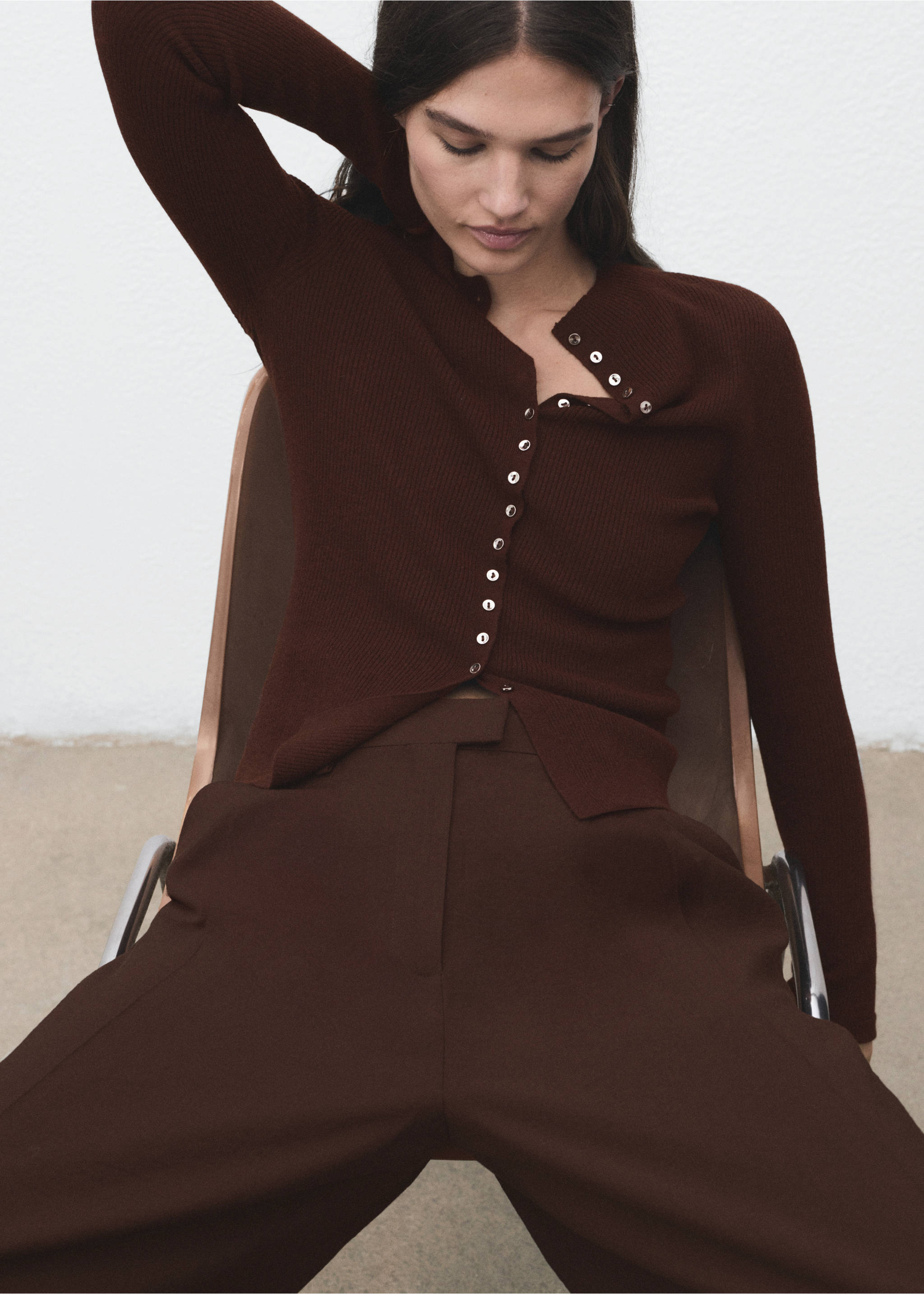 Fine rib knit cardigan - Details of the article 2, Chocolate. Ref: 17055804-00.