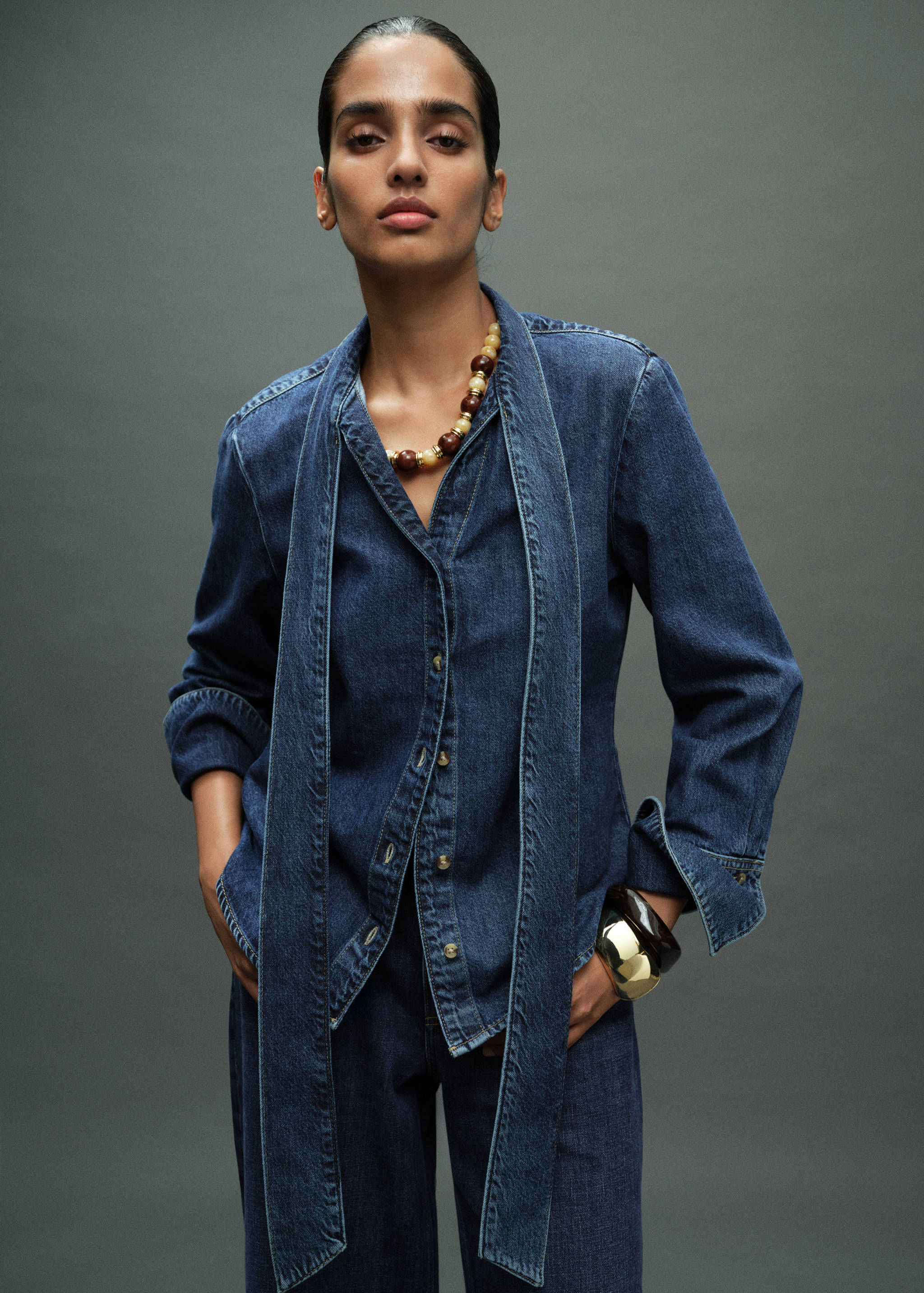 Denim shirt with bow - Medium plane