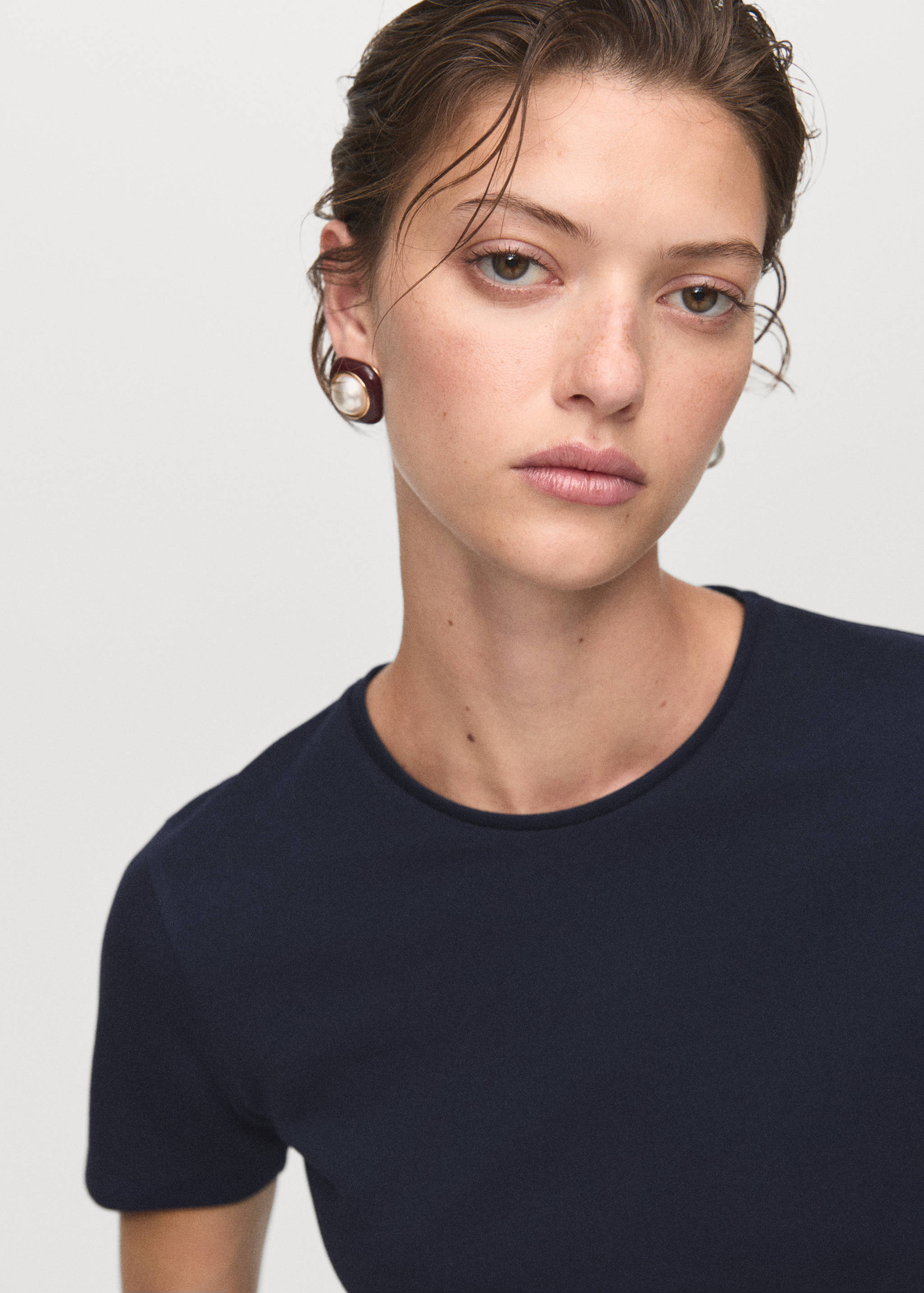 Short-sleeved peplum t-shirt - Details of the article 1