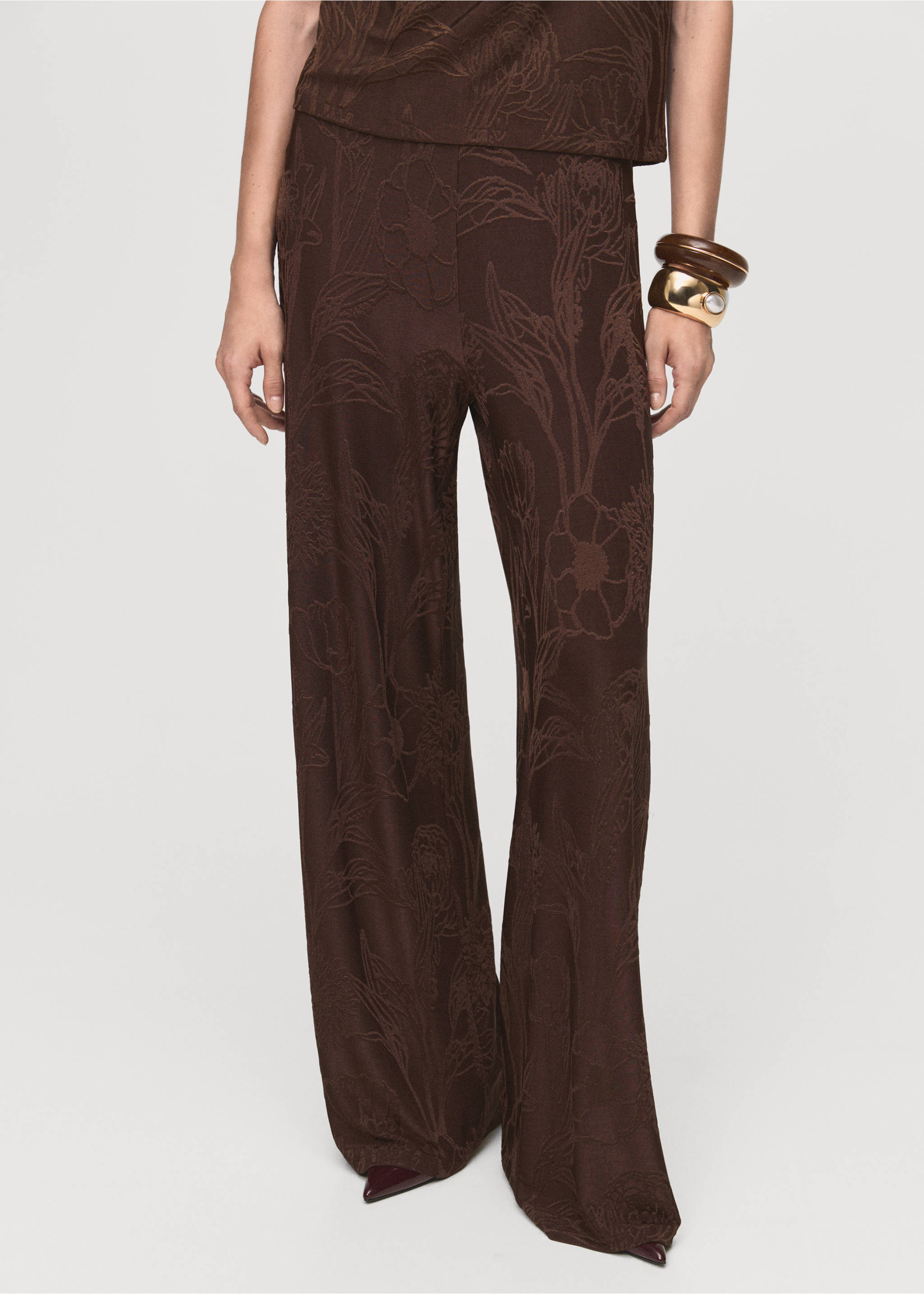 Pantalón jacquard floral recto - Plano medio, Marrón. Ref: 17055828-00.