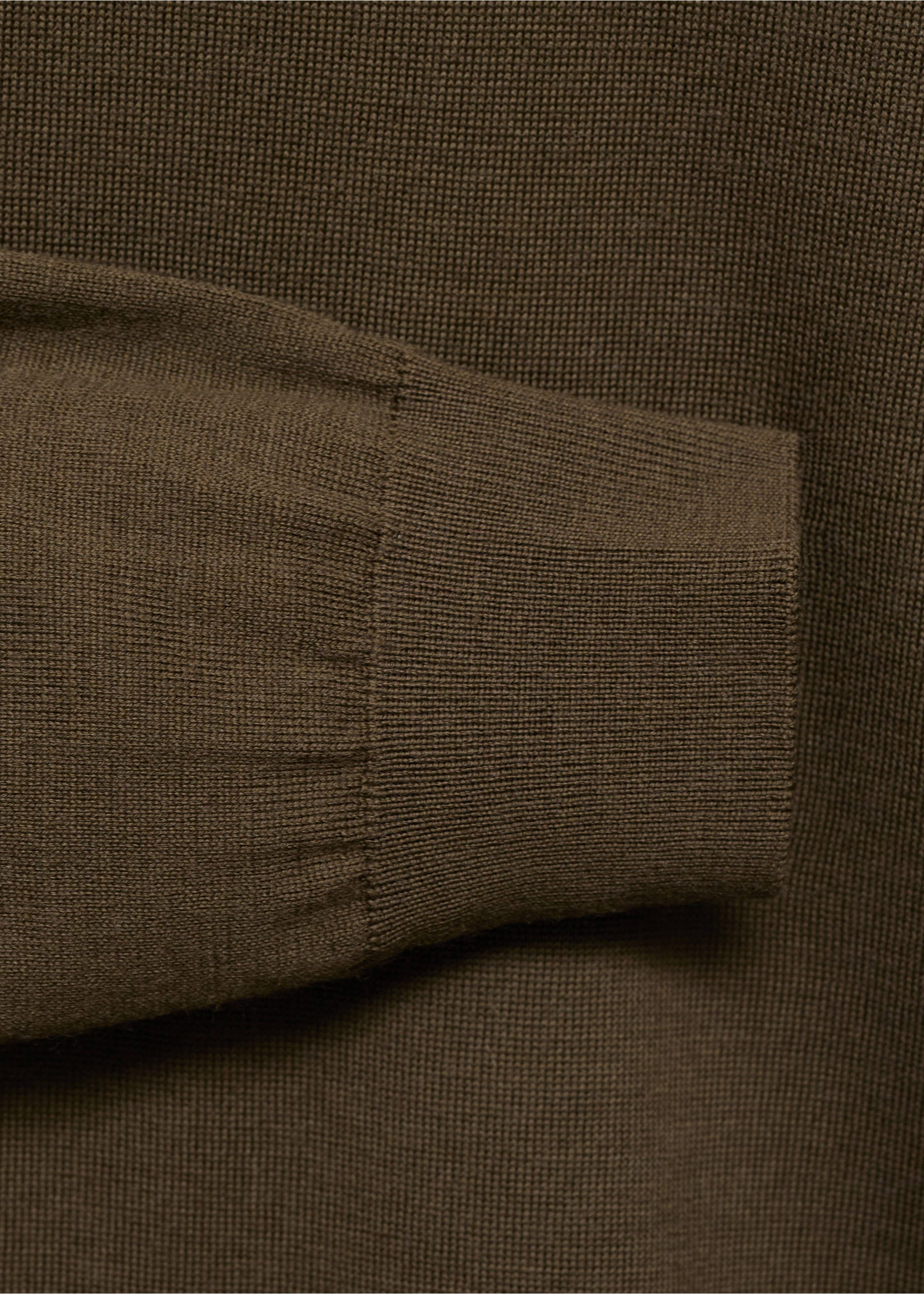 Perkins-Kragen-Jersey aus 100% Merinowolle - Detail des Artikels 0, Olivengrün. Ref: 17055971-00.