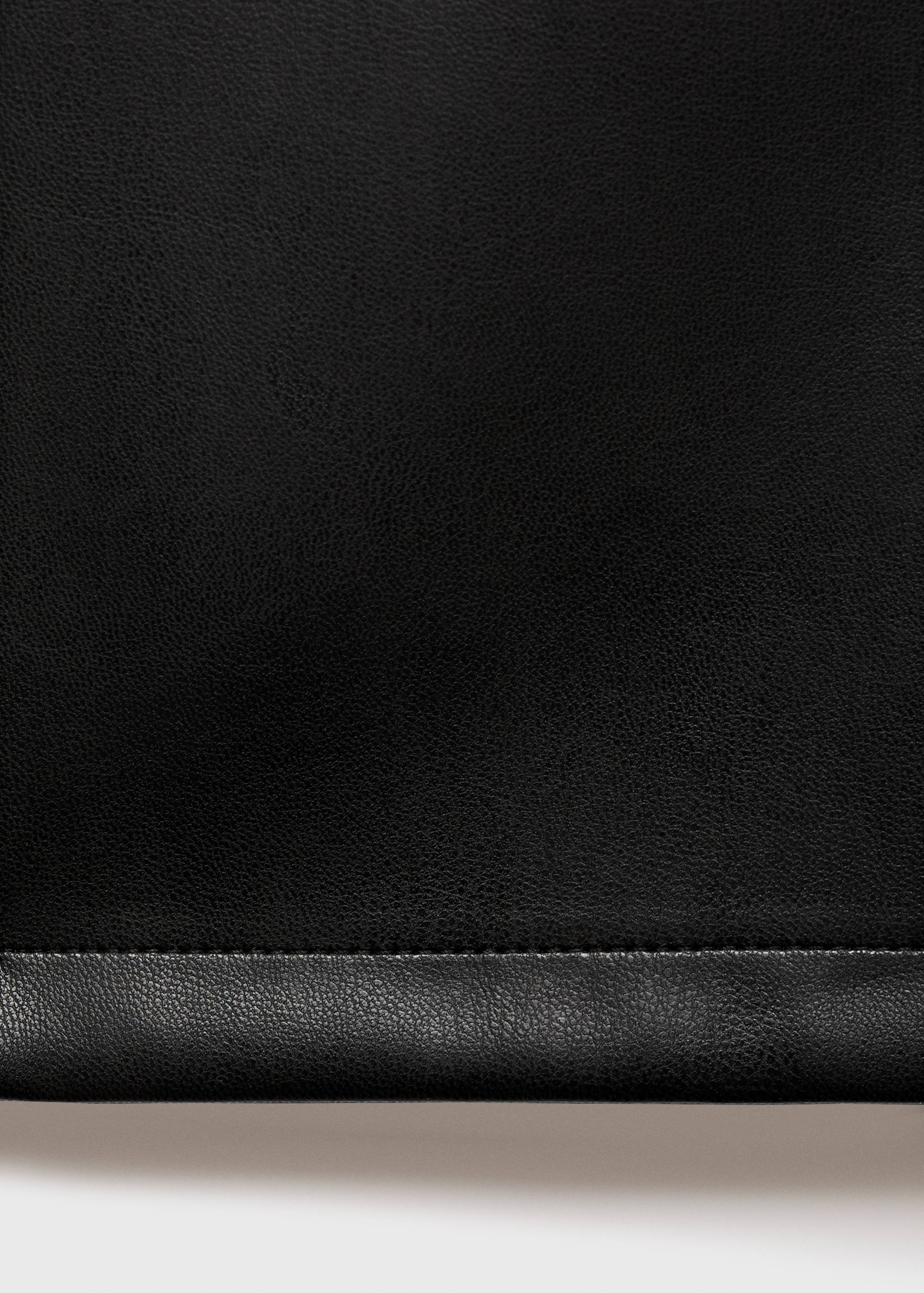 Straight leather-effect trousers - Details of the article 0