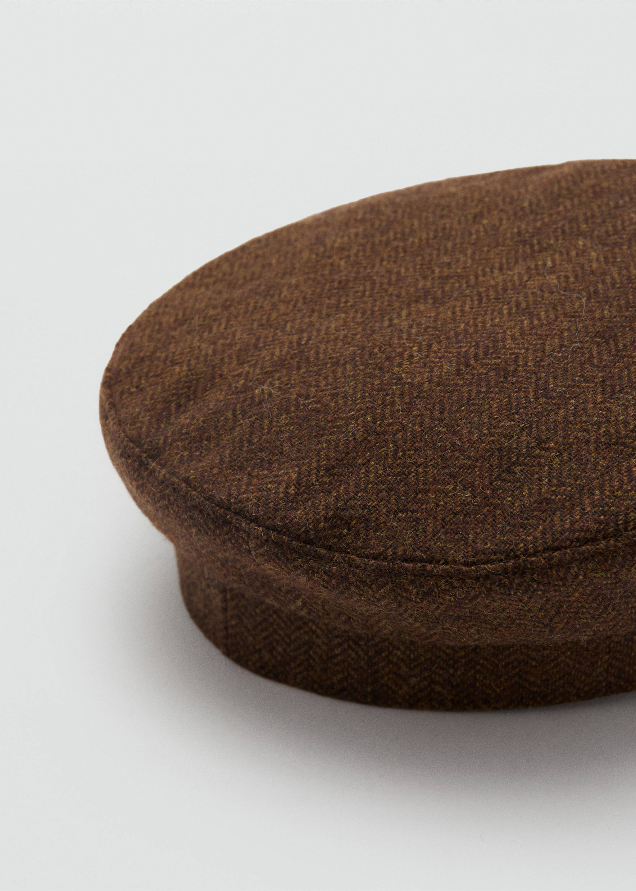 Wool baker cap - Details of the article 1, Brown. Ref: 17055992-00.