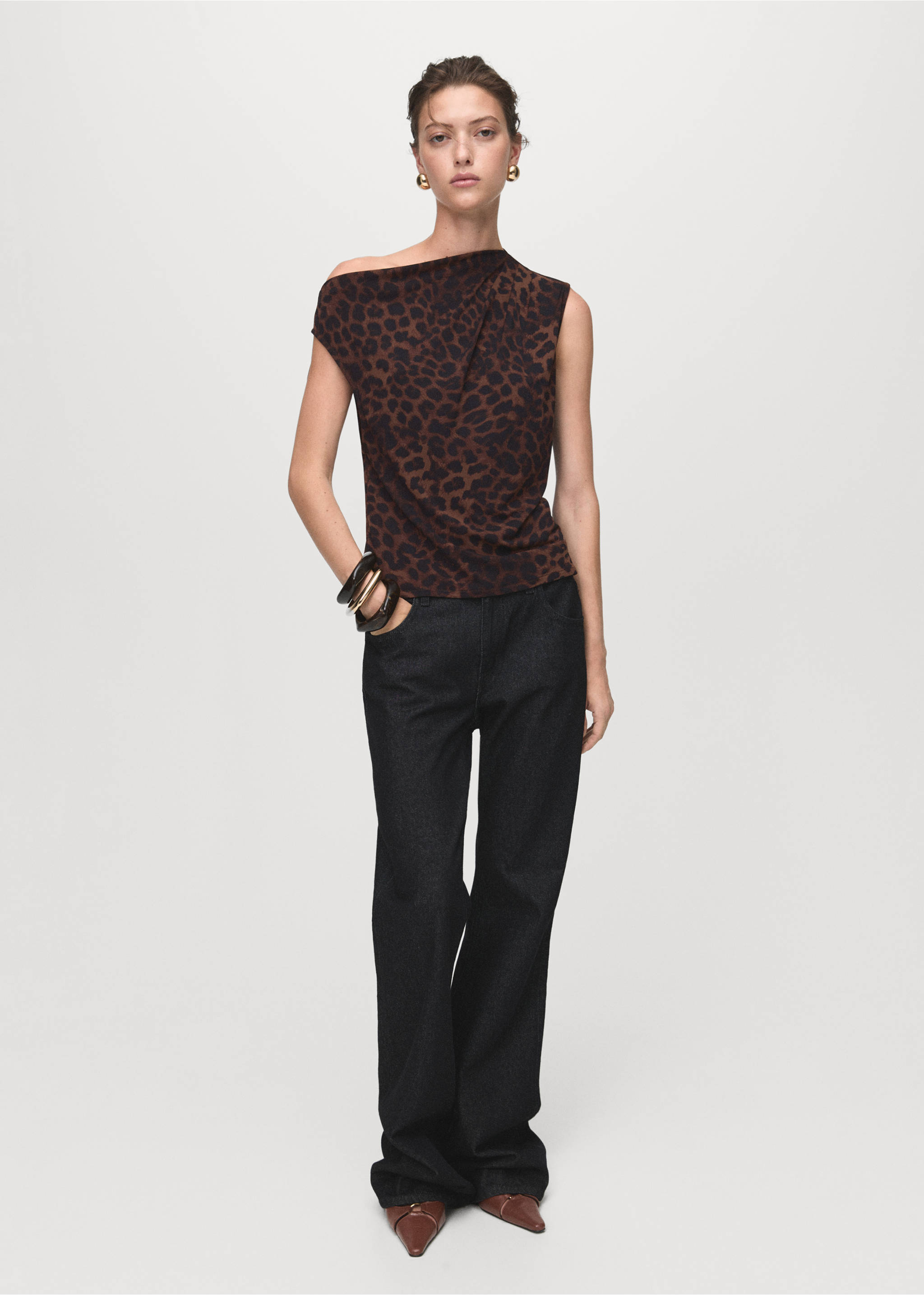 Leopard-print top with asymmetrical collar - General plane, Brown. Ref: 17056003-00.
