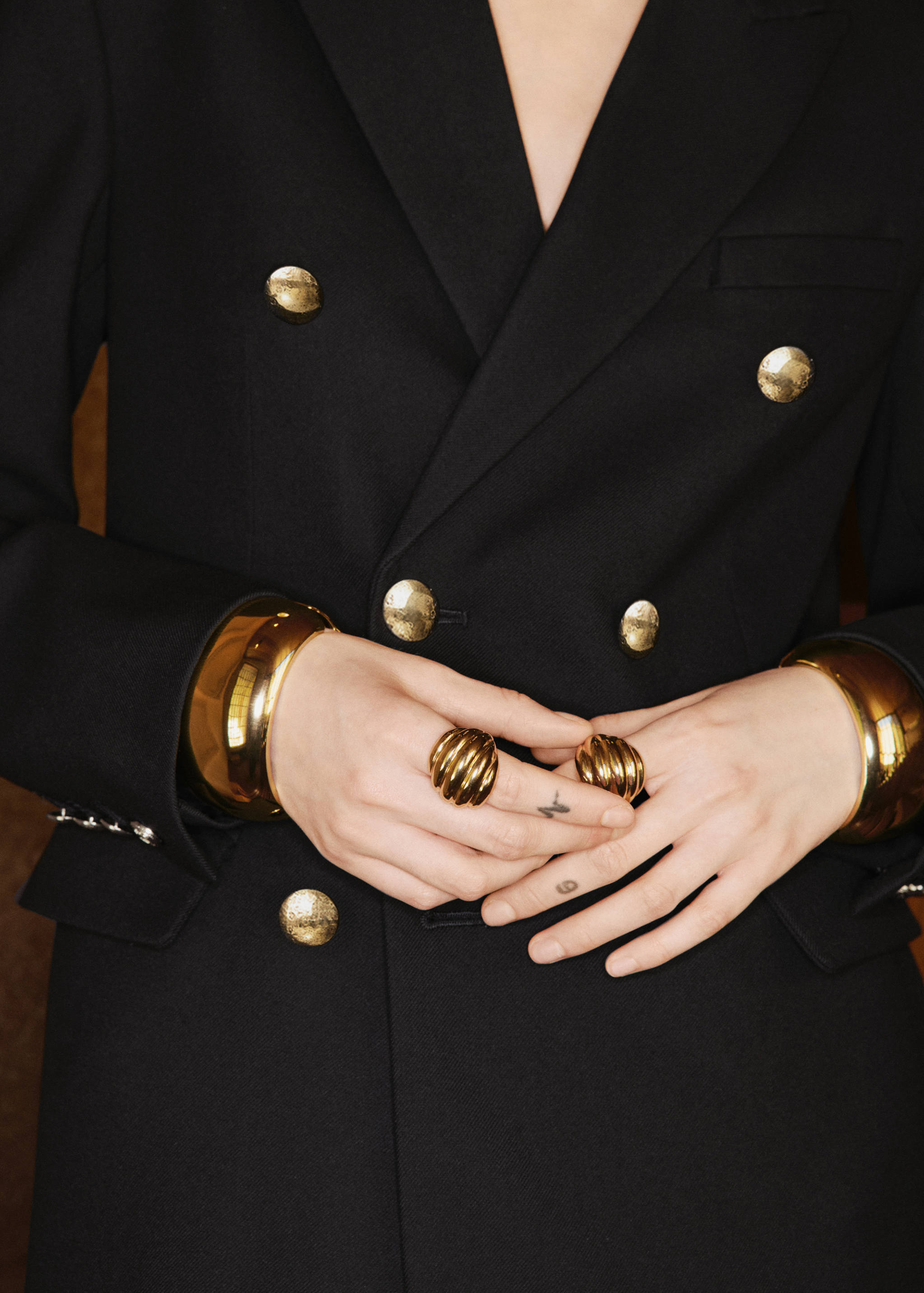 Double-breasted jacket - Details of the article 3