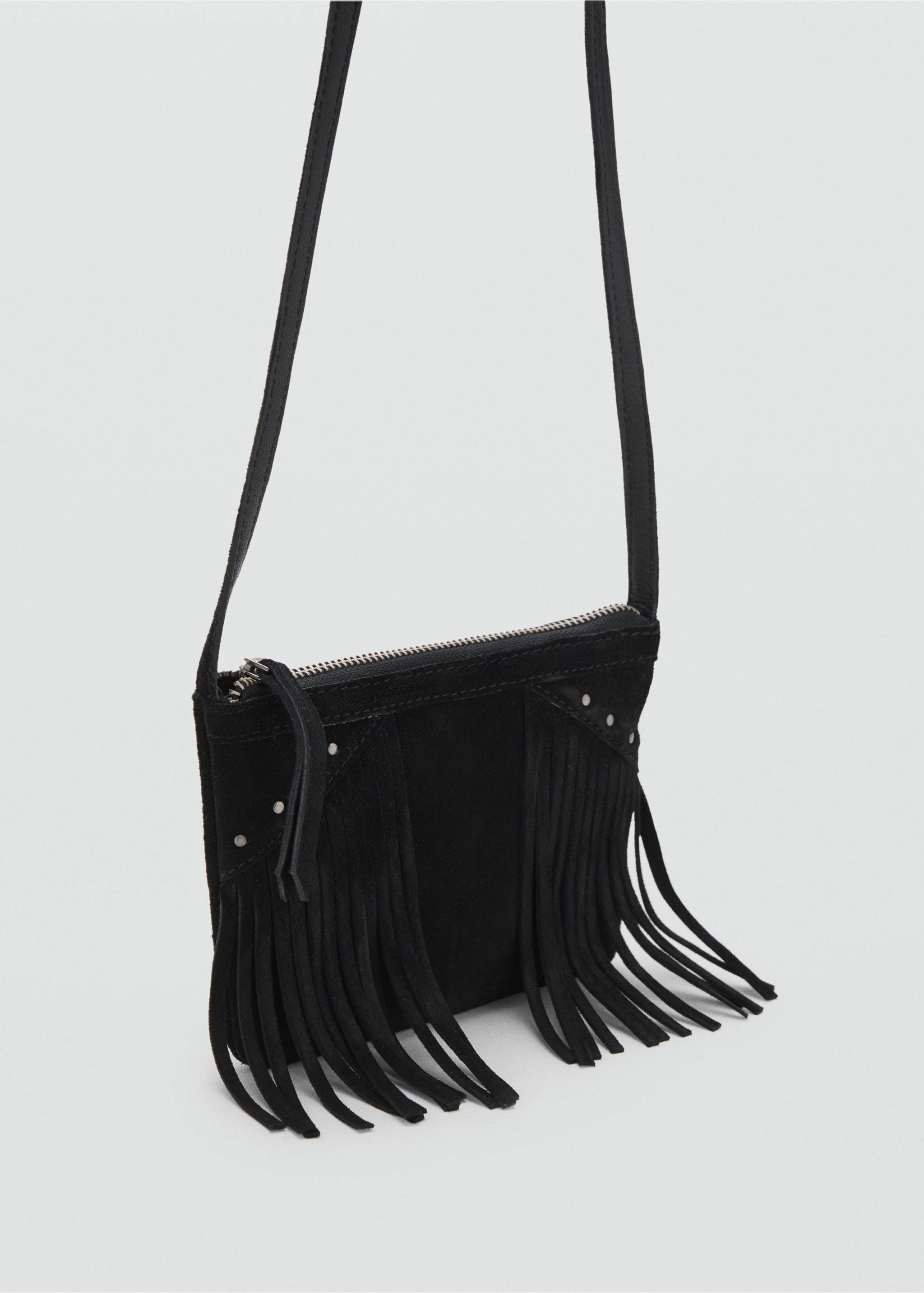 Bolso flecos piel - Plano medio, Negro. Ref: 17056328-00.