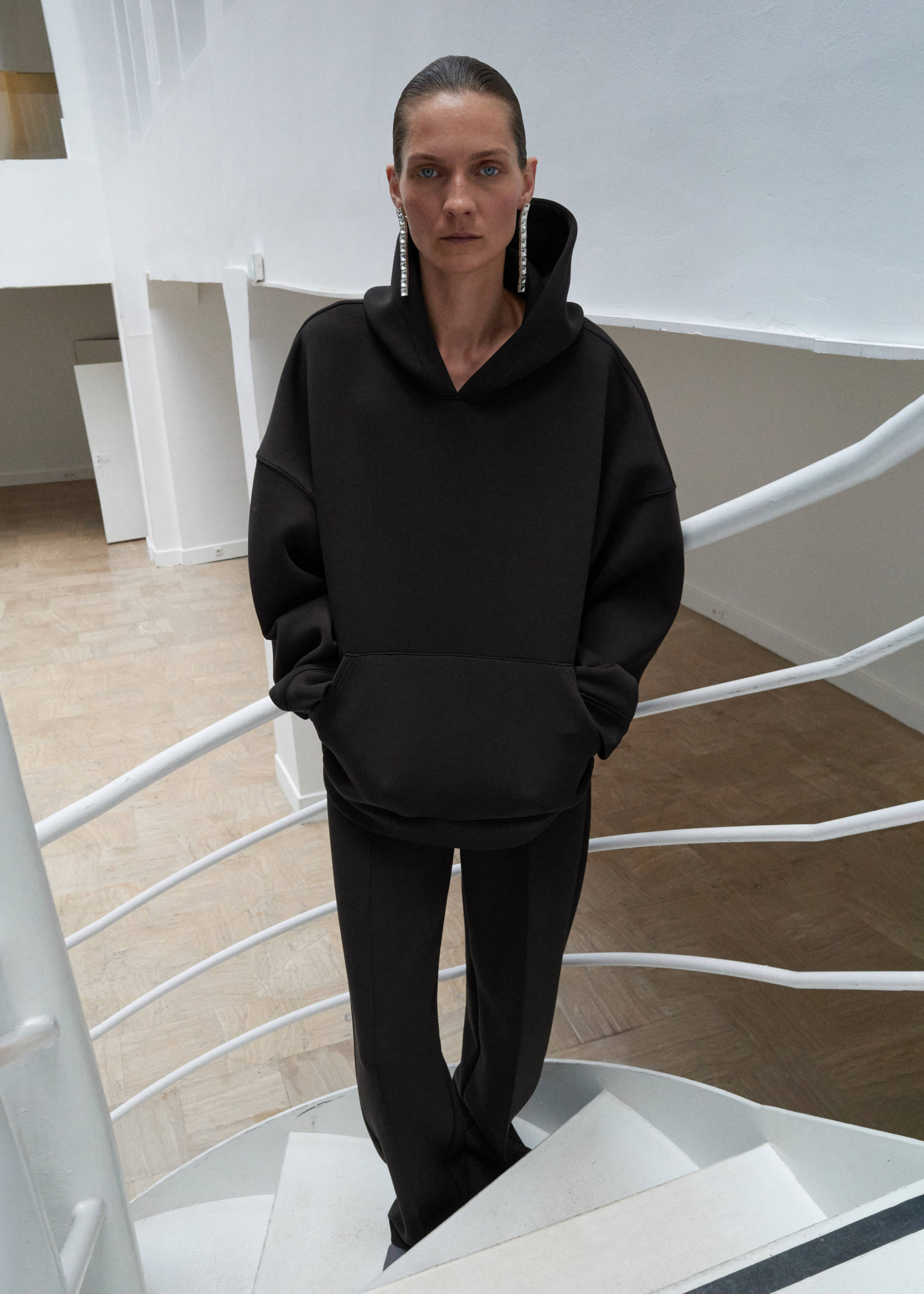 Sweat-shirt oversize capuche - Plan général
