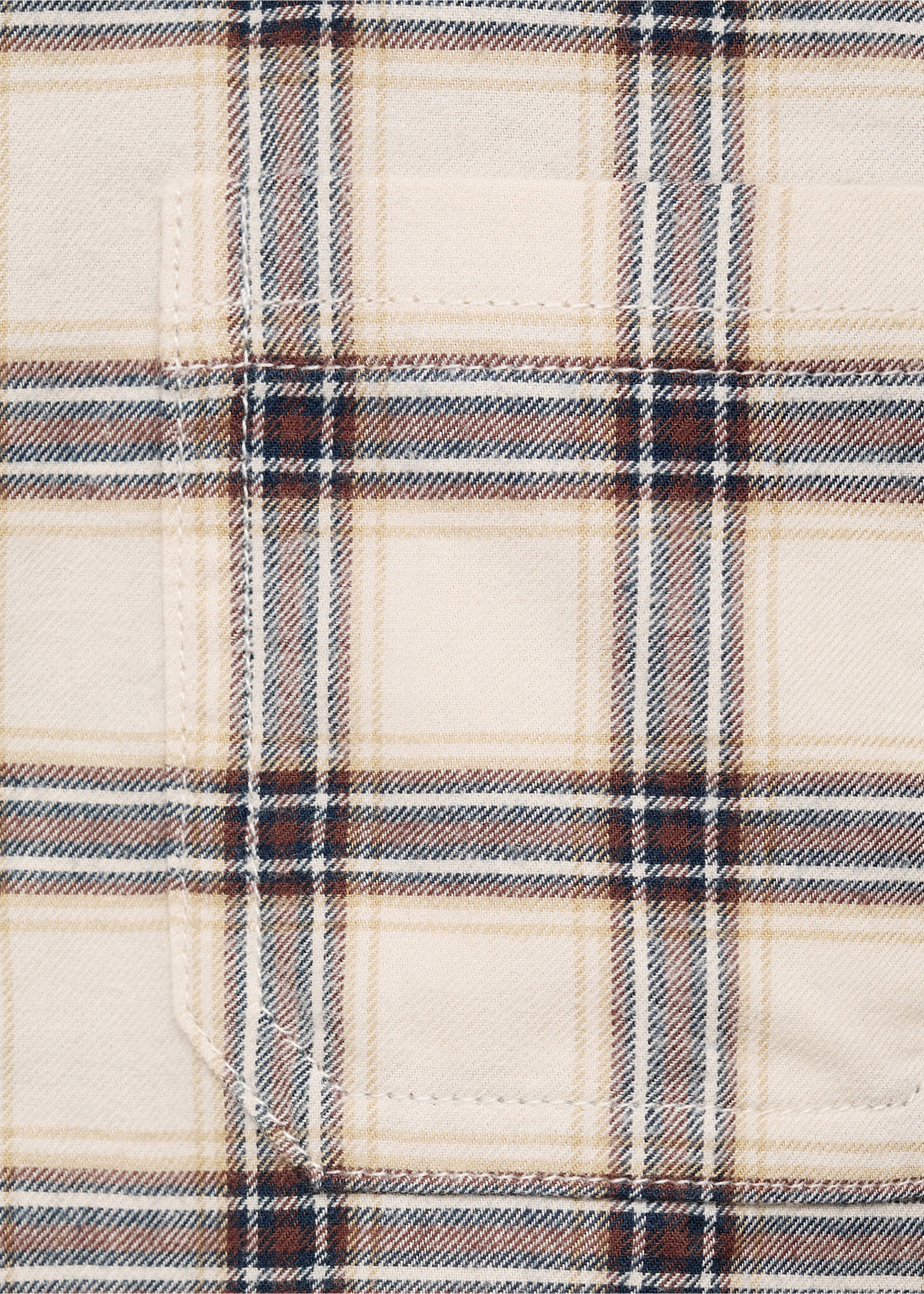 Check shirt - Details of the article 8, Ivory White. Ref: 17057122-00.