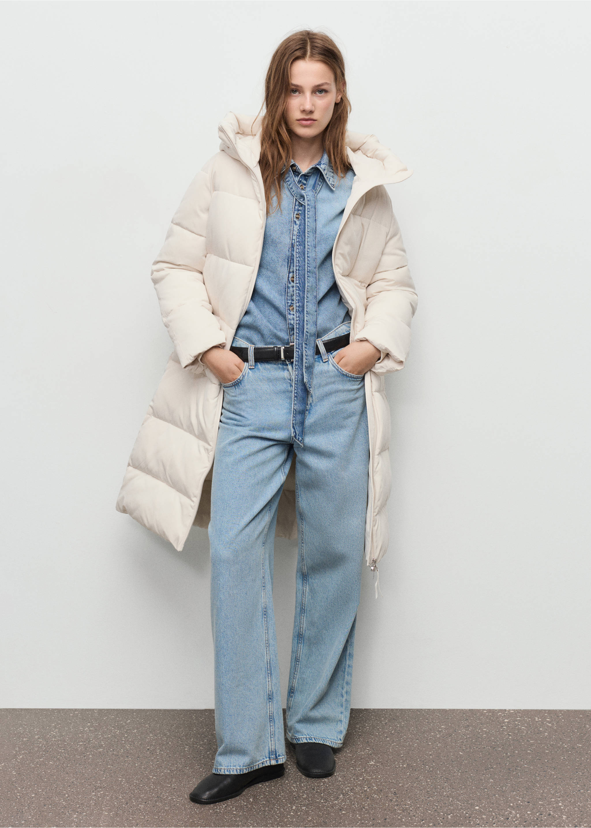 Long padded anorak with hood - General plane, Off White. Ref: 17057131-00.