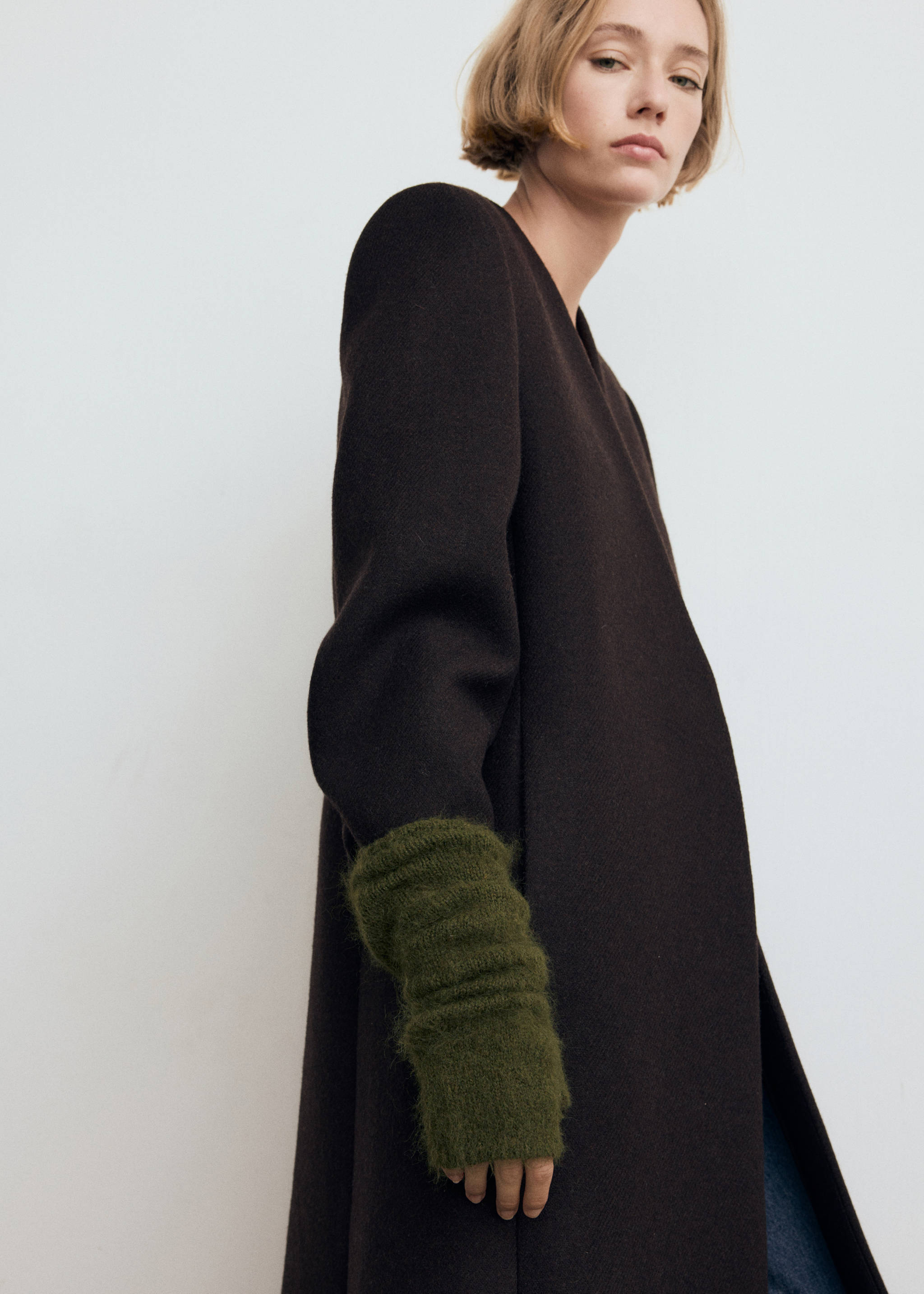 Long knitted mittens - Details of the article 9