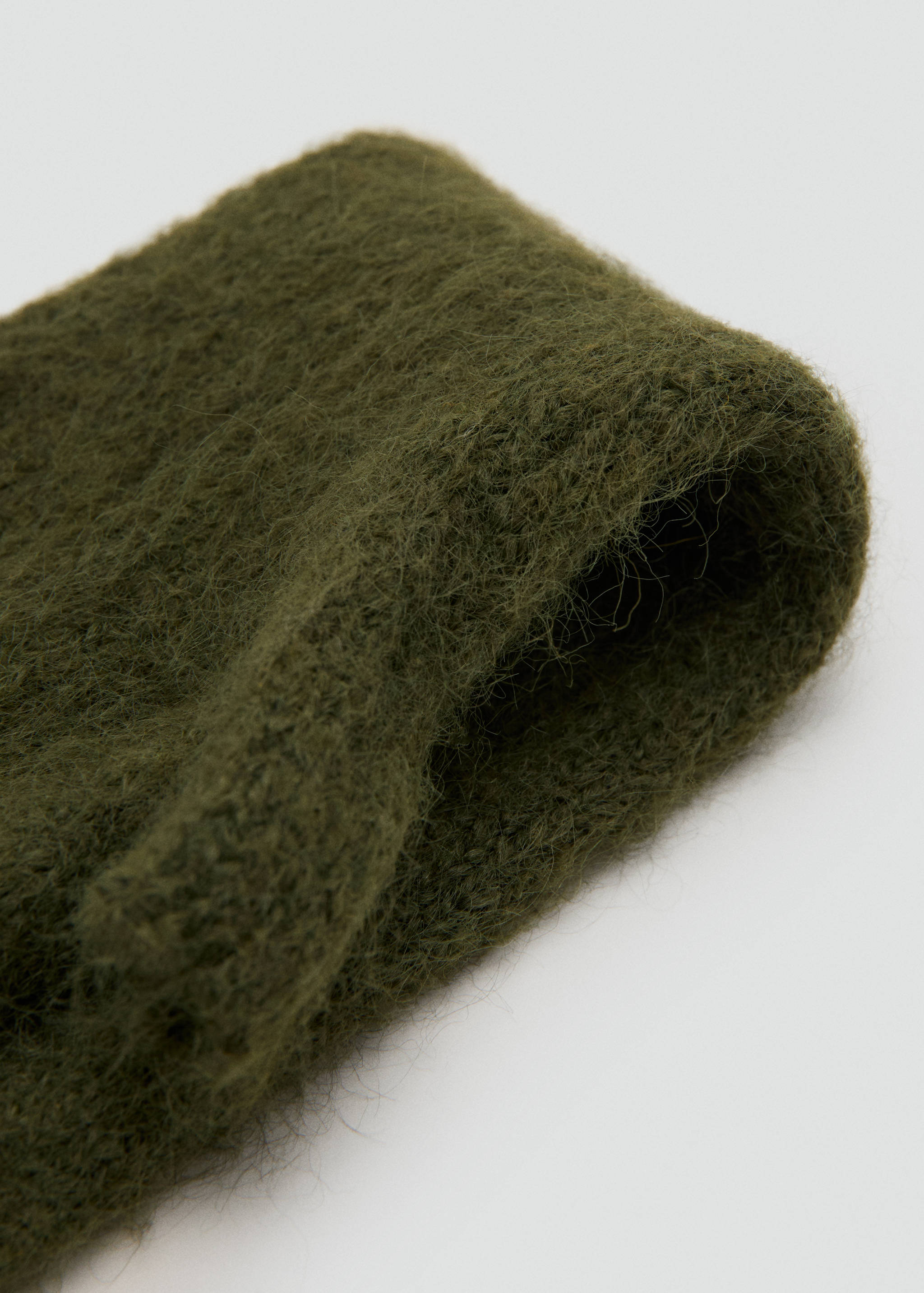 Long knitted mittens - Details of the article 1