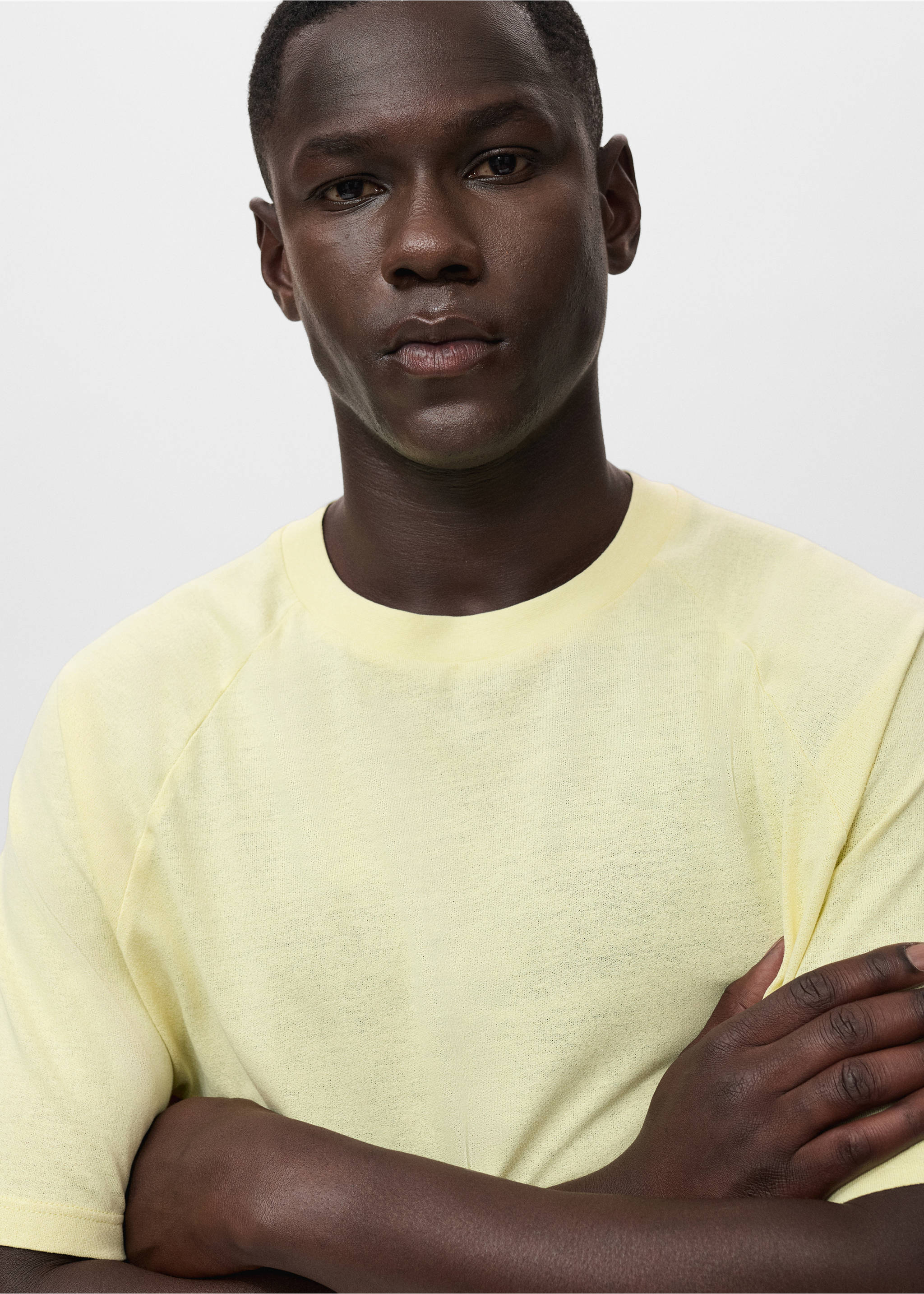 Relaxed-fit cotton-linen t-shirt - Details of the article 1, Neon Yellow. Ref: 17057767-00.