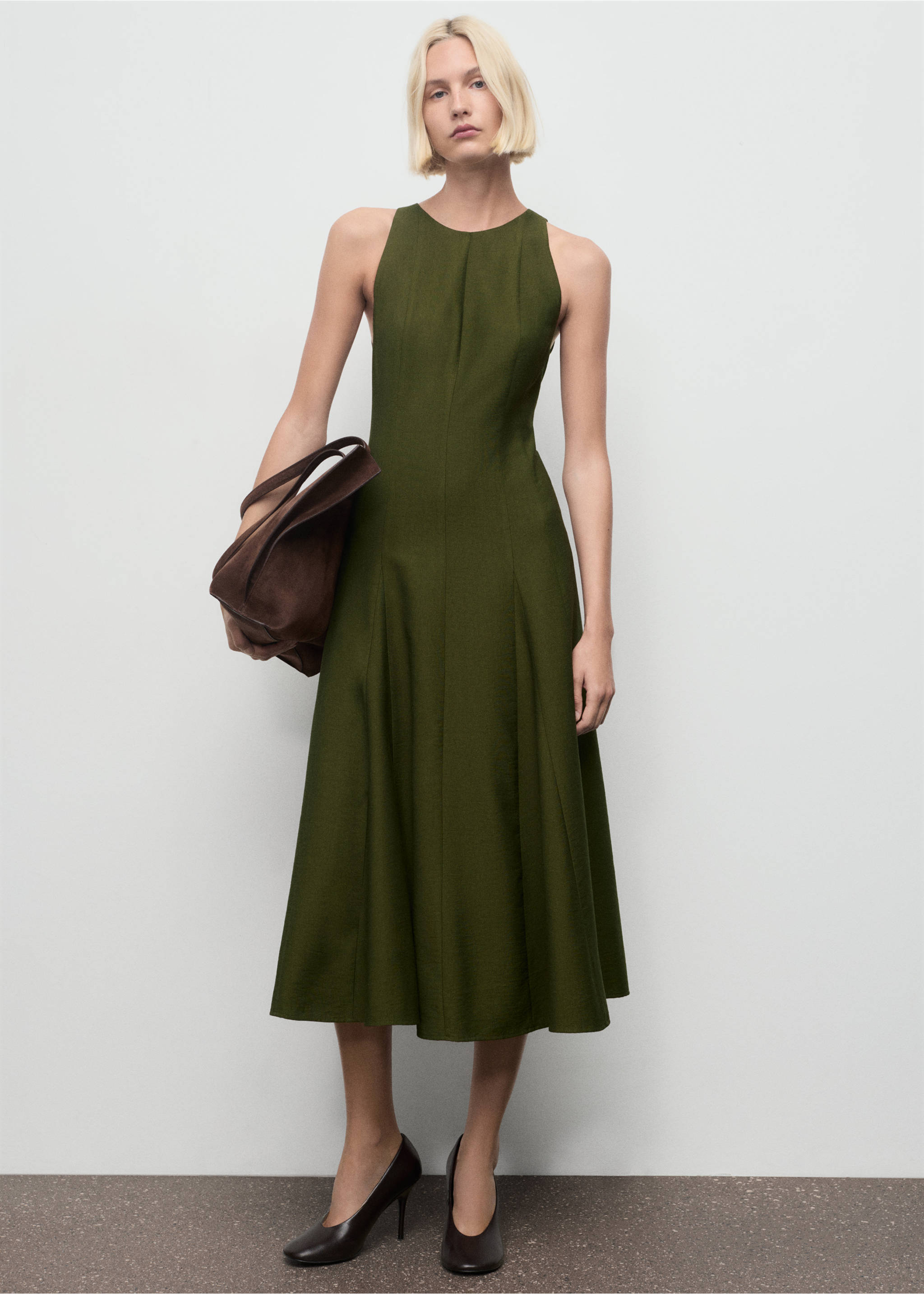A-line dress with godets - General plane, Khaki. Ref: 17057811-00.