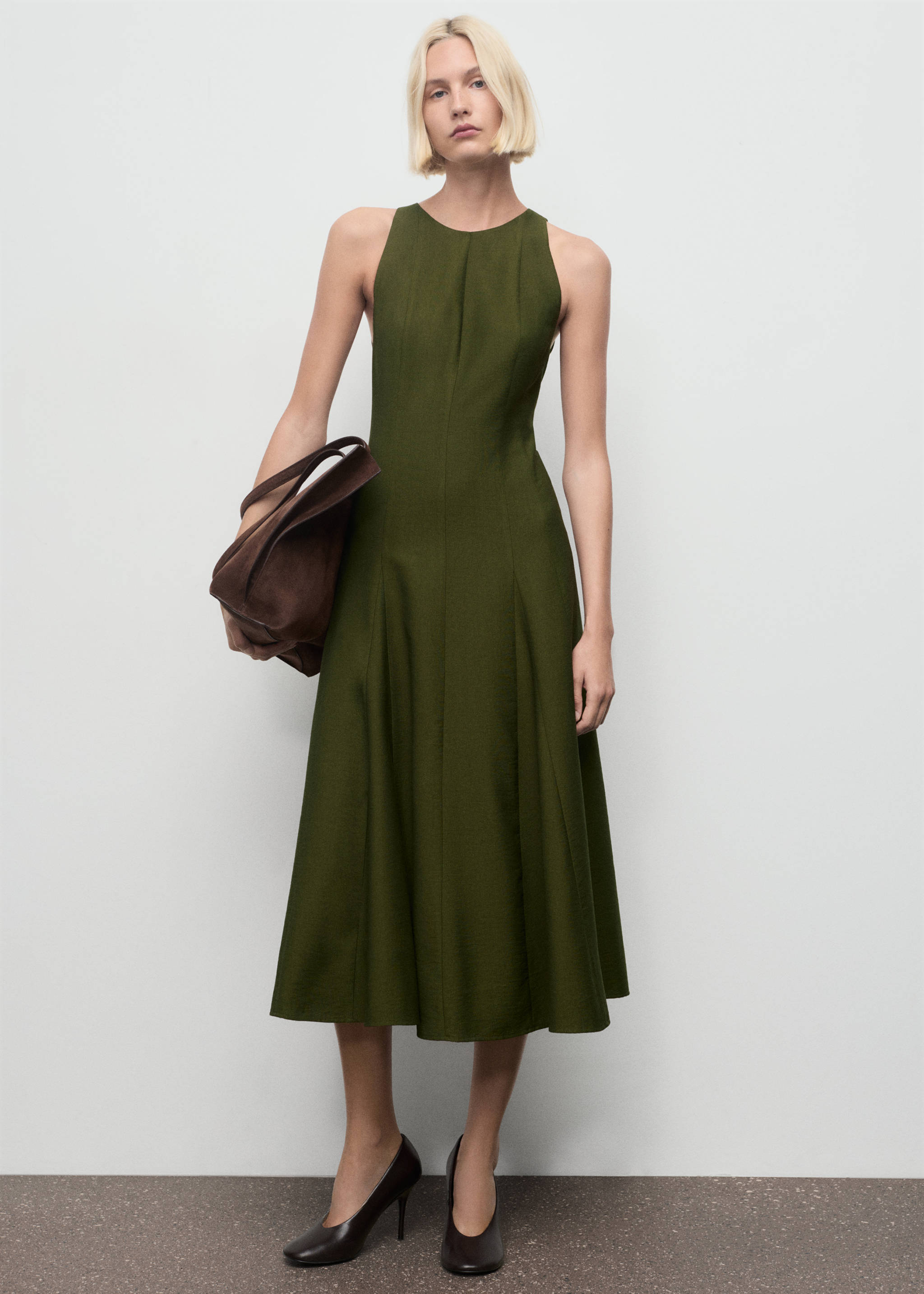 A-line dress with godets - General plane