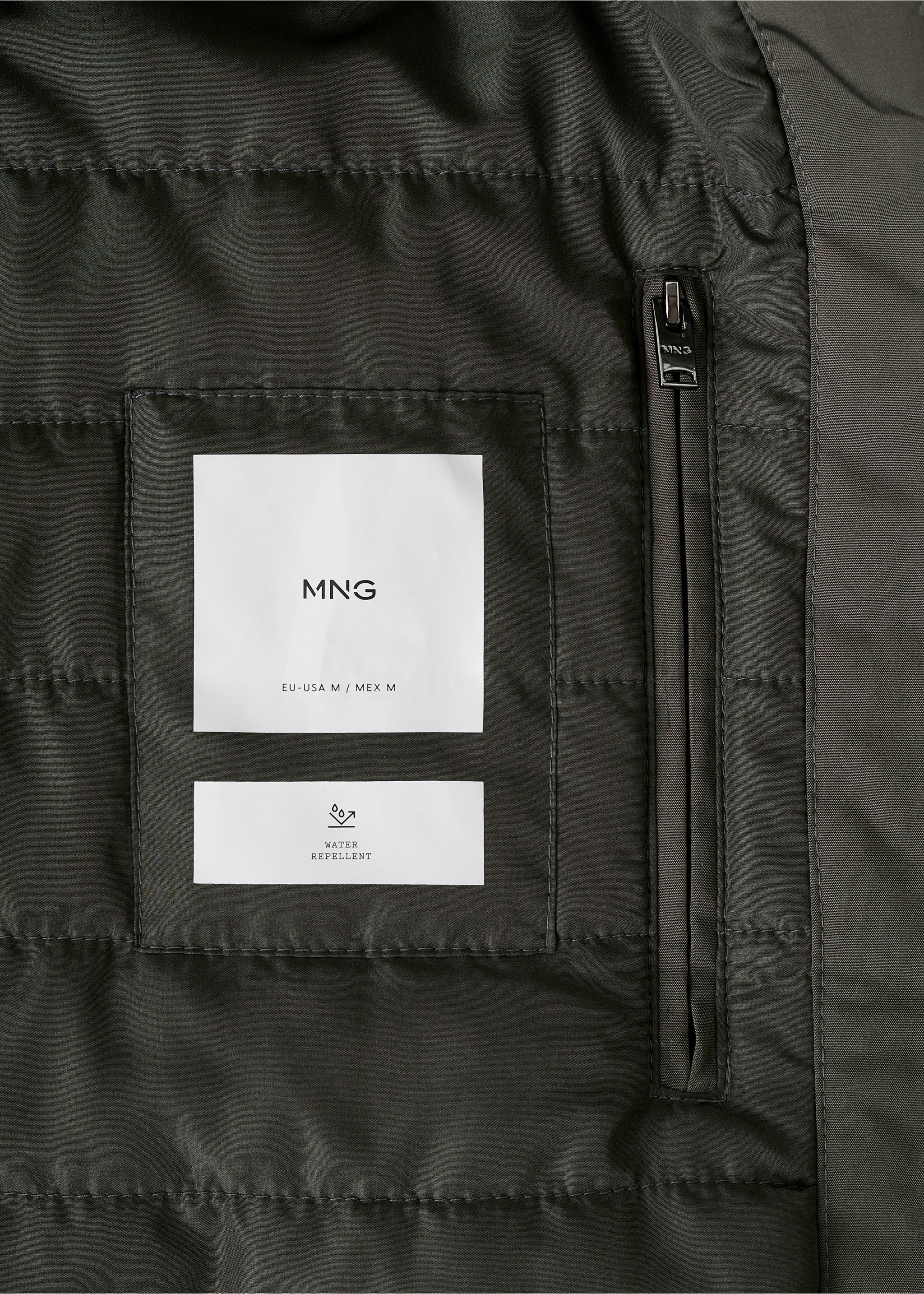 Water-repellent hooded parka - Details of the article 0, Dark Green. Ref: 17057887-00.