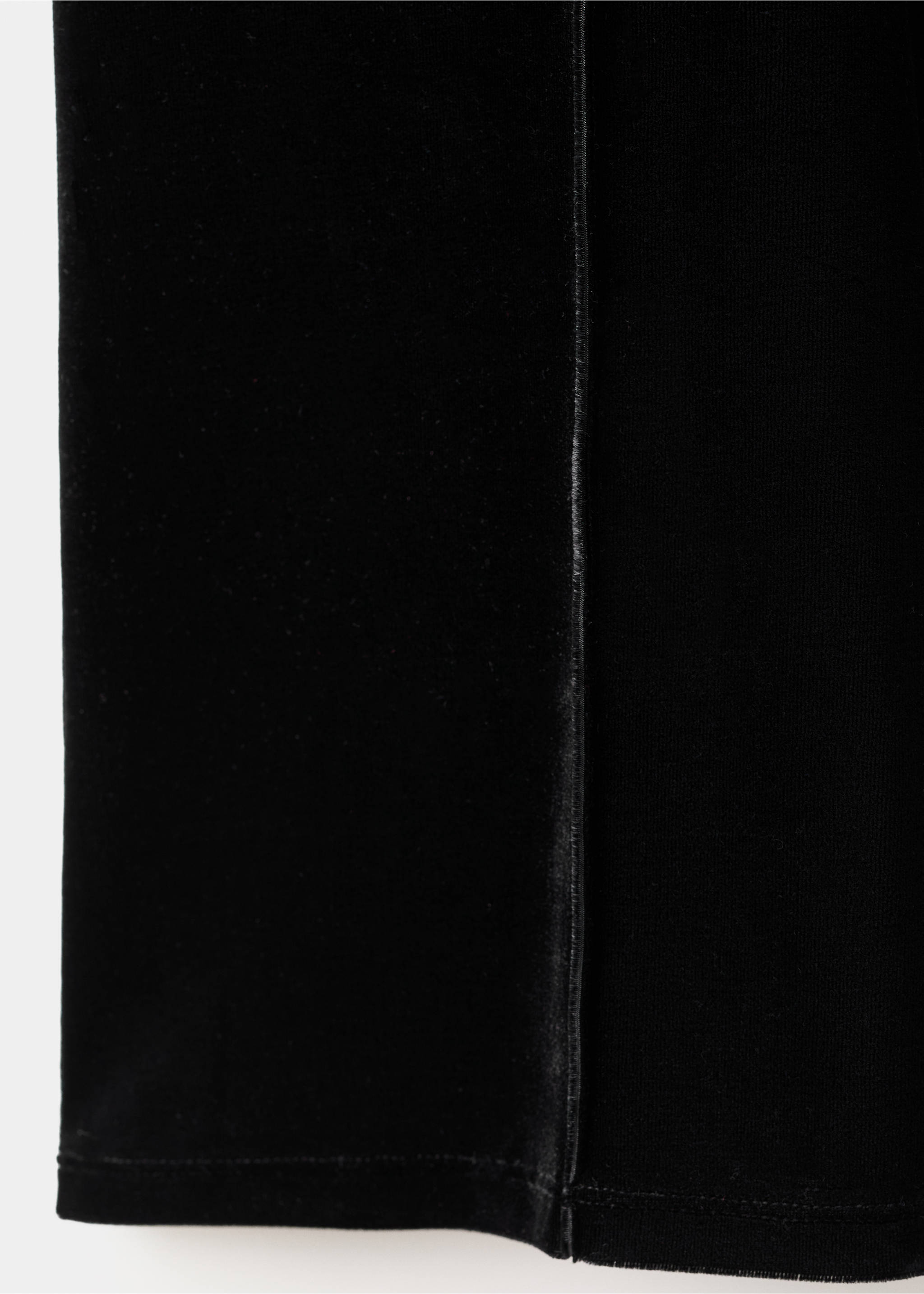 Fluwelen broek met stiksels - Detail van het artikel 0, Zwart. Ref: 17059113-00.
