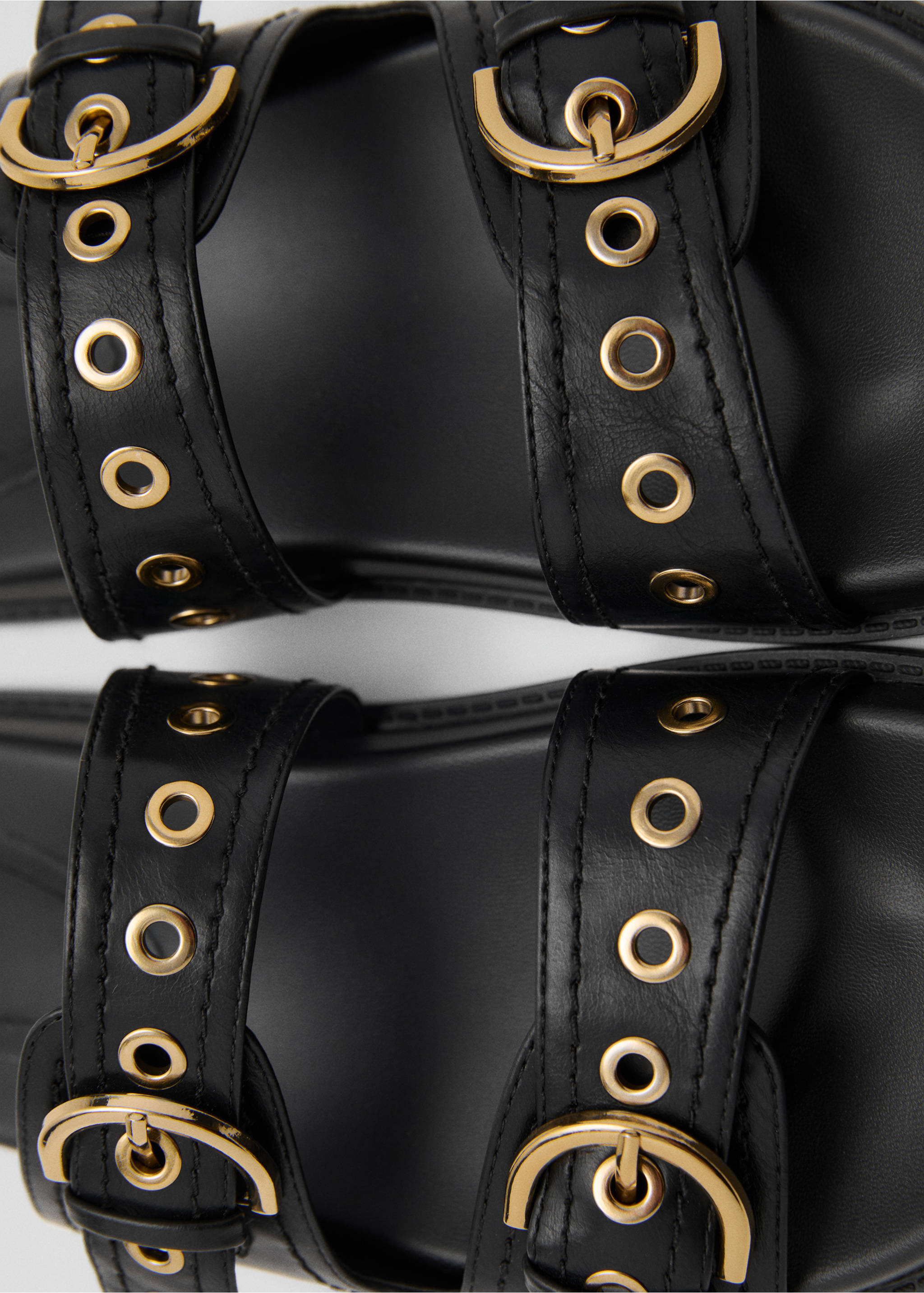 Strap sandals with buckle - Details of the article 2, Black. Ref: 17061120-00.