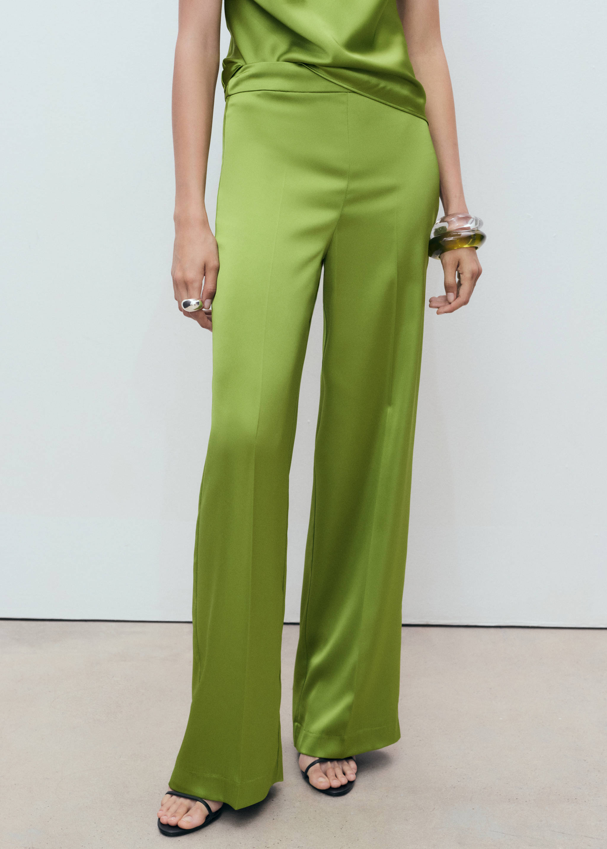 Satin straight-fit trousers - Medium plane