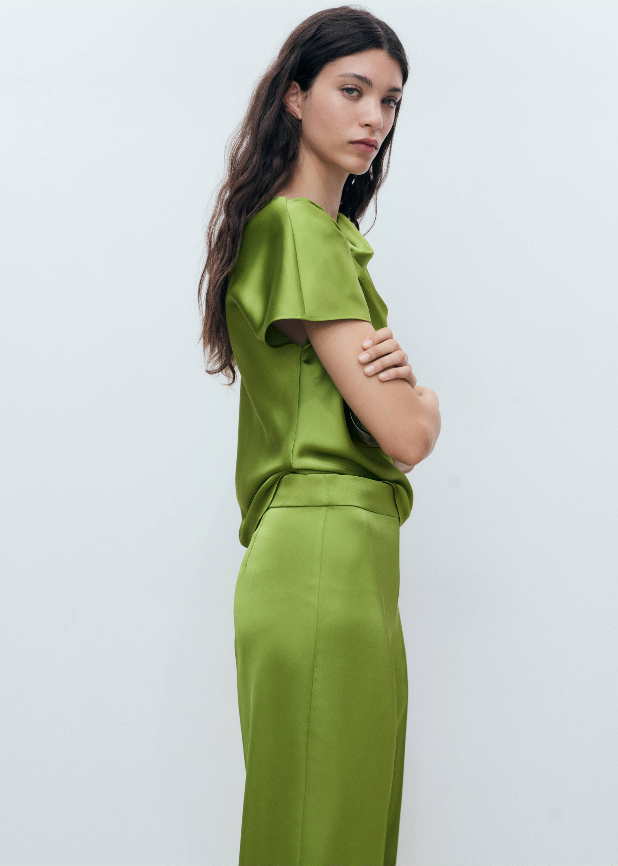 Satin straight-fit trousers - Details of the article 1, Green. Ref: 17061125-00.