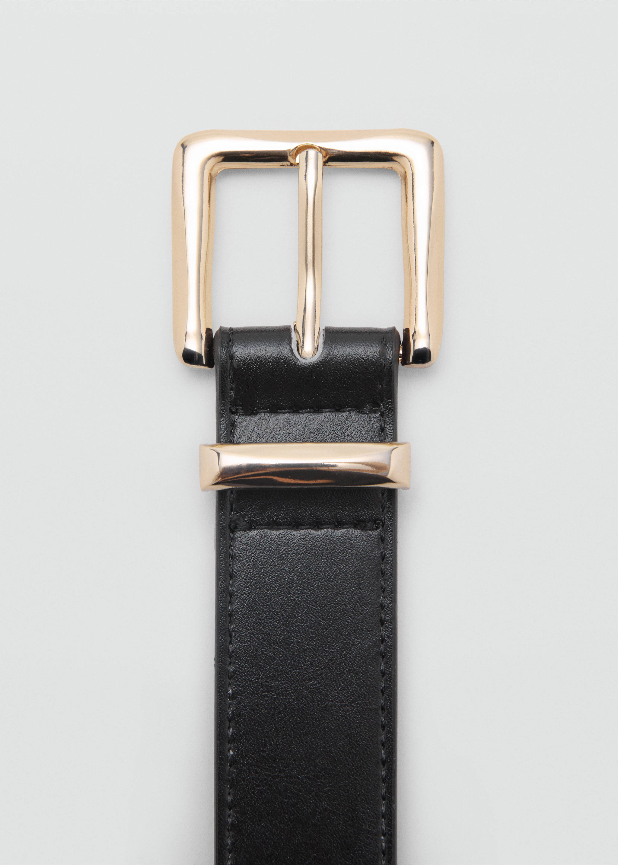 Stitched belt with square buckle - Details of the article 1, Black. Ref: 17061130-00.