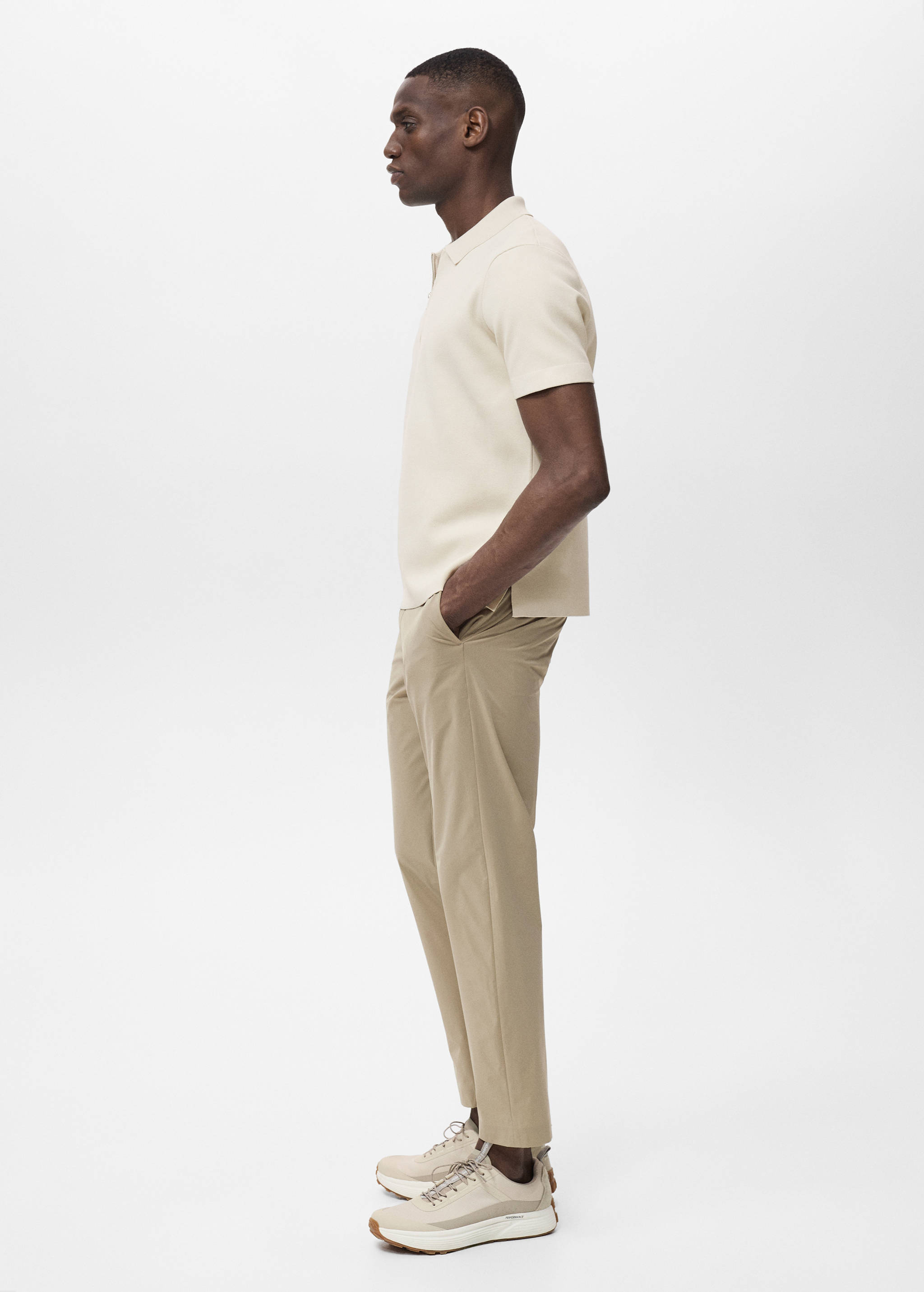 Slim fit water-repellent trousers - Details of the article 2