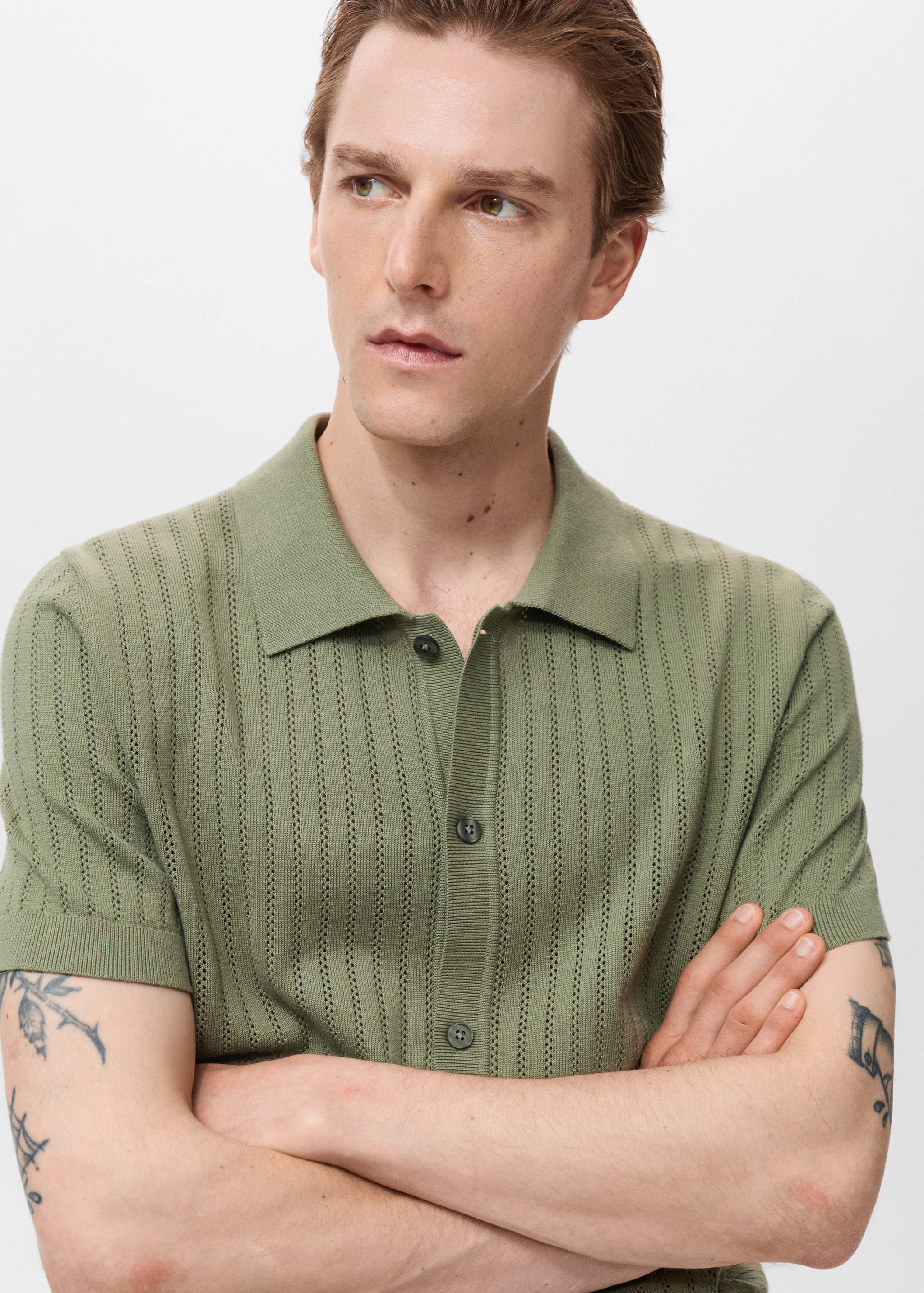 Slim-fit 100% linen bermuda shorts - Details of the article 1