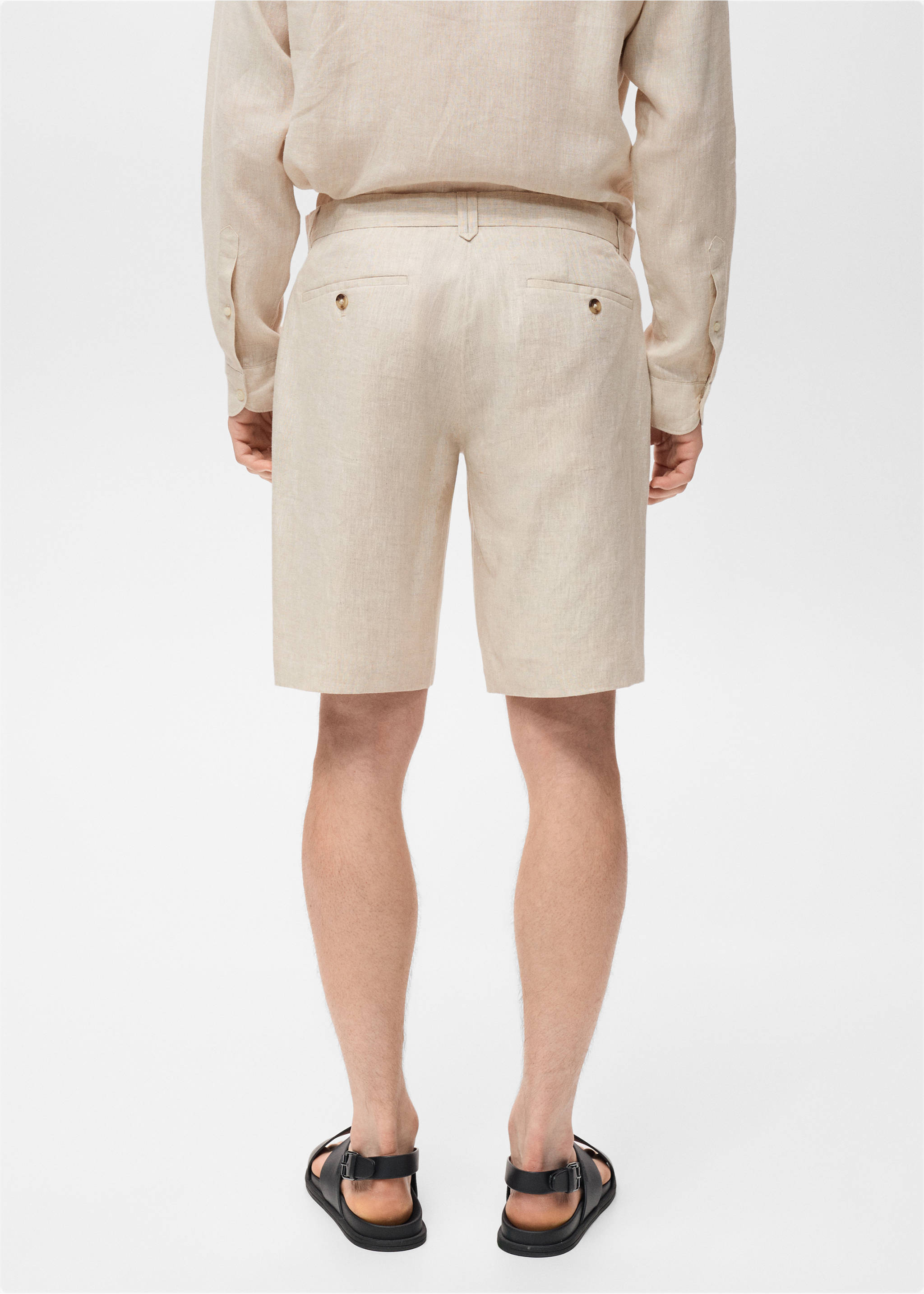 Slim-fit 100% linen bermuda shorts - Reverse of the article, Ecru. Ref: 17061142-00.
