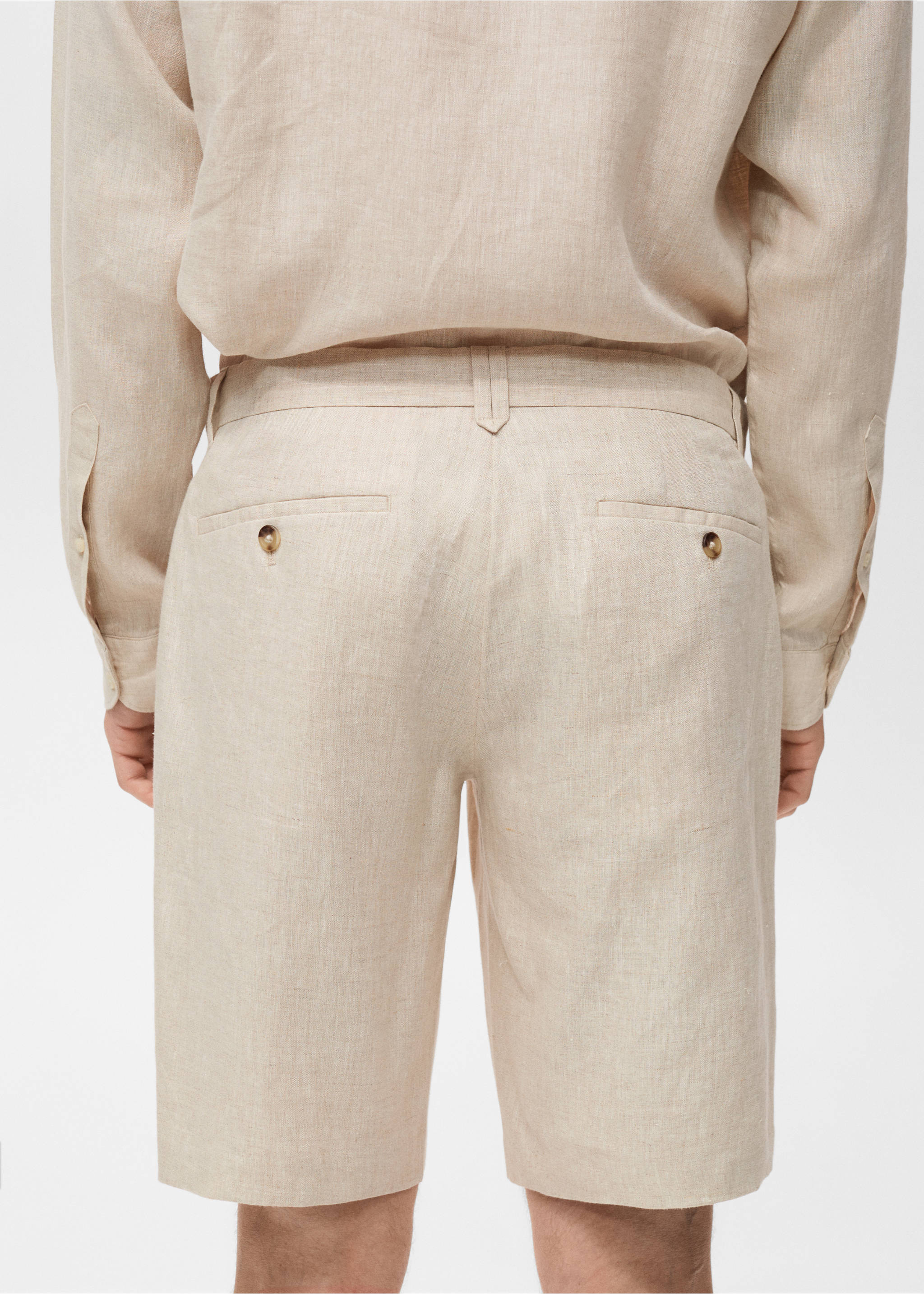 Slim-fit 100% linen bermuda shorts - Details of the article 6, Ecru. Ref: 17061142-00.