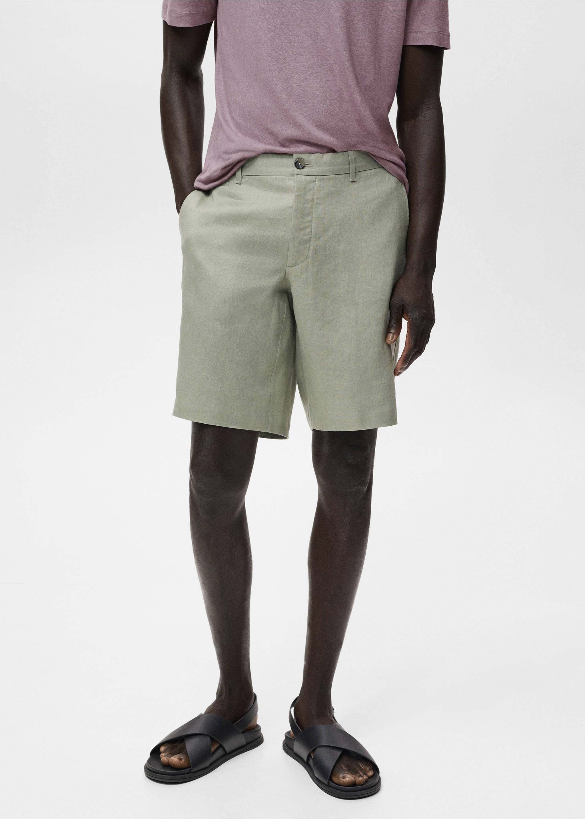 Slim-fit 100% linen bermuda shorts - Medium plane, Mint Green. Ref: 17061142-00.