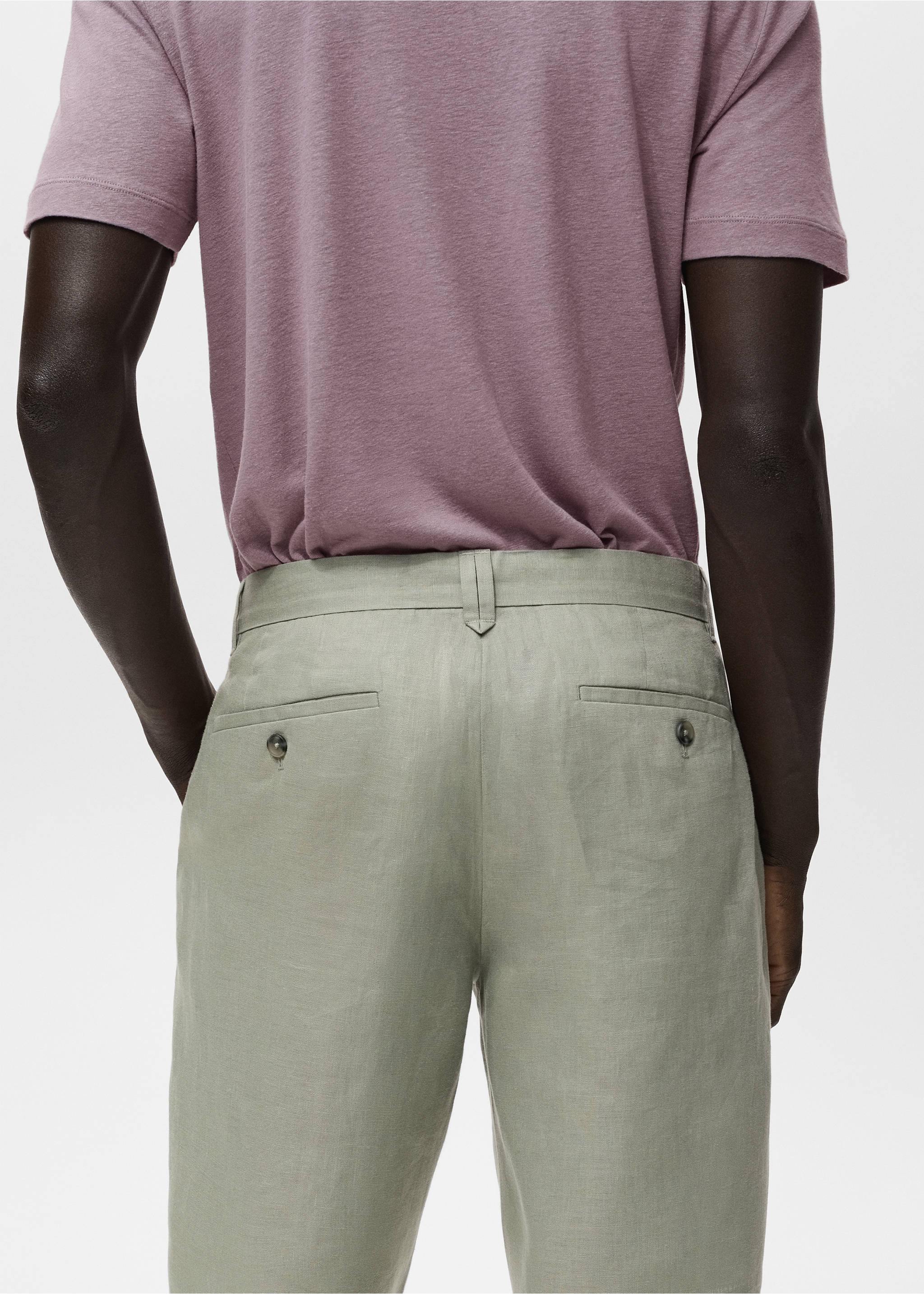 Slim-fit 100% linen bermuda shorts - Details of the article 6, Mint Green. Ref: 17061142-00.