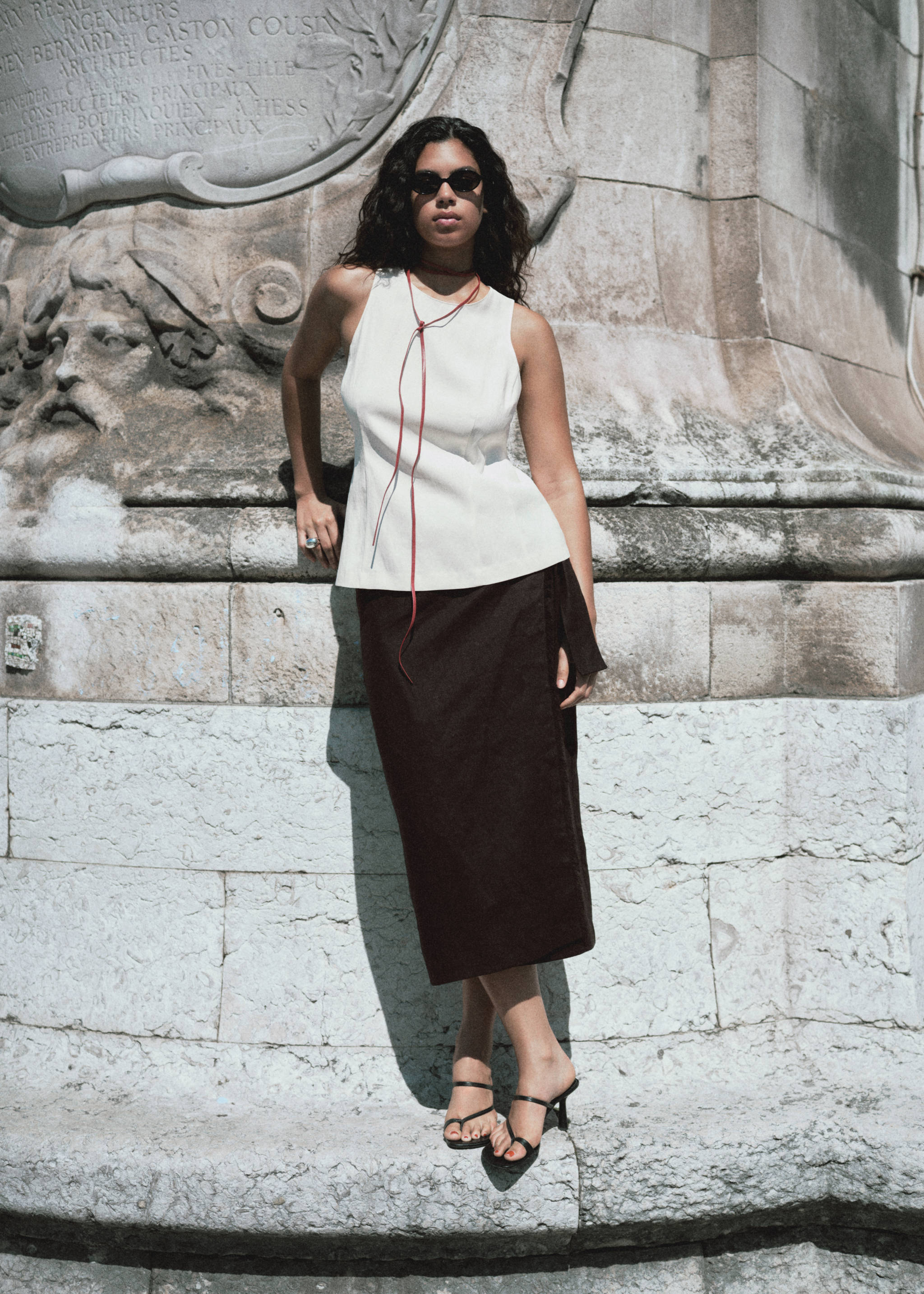 Fitted halter-neck blouse - Details of the article 3, Off White. Ref: 17061151-00.