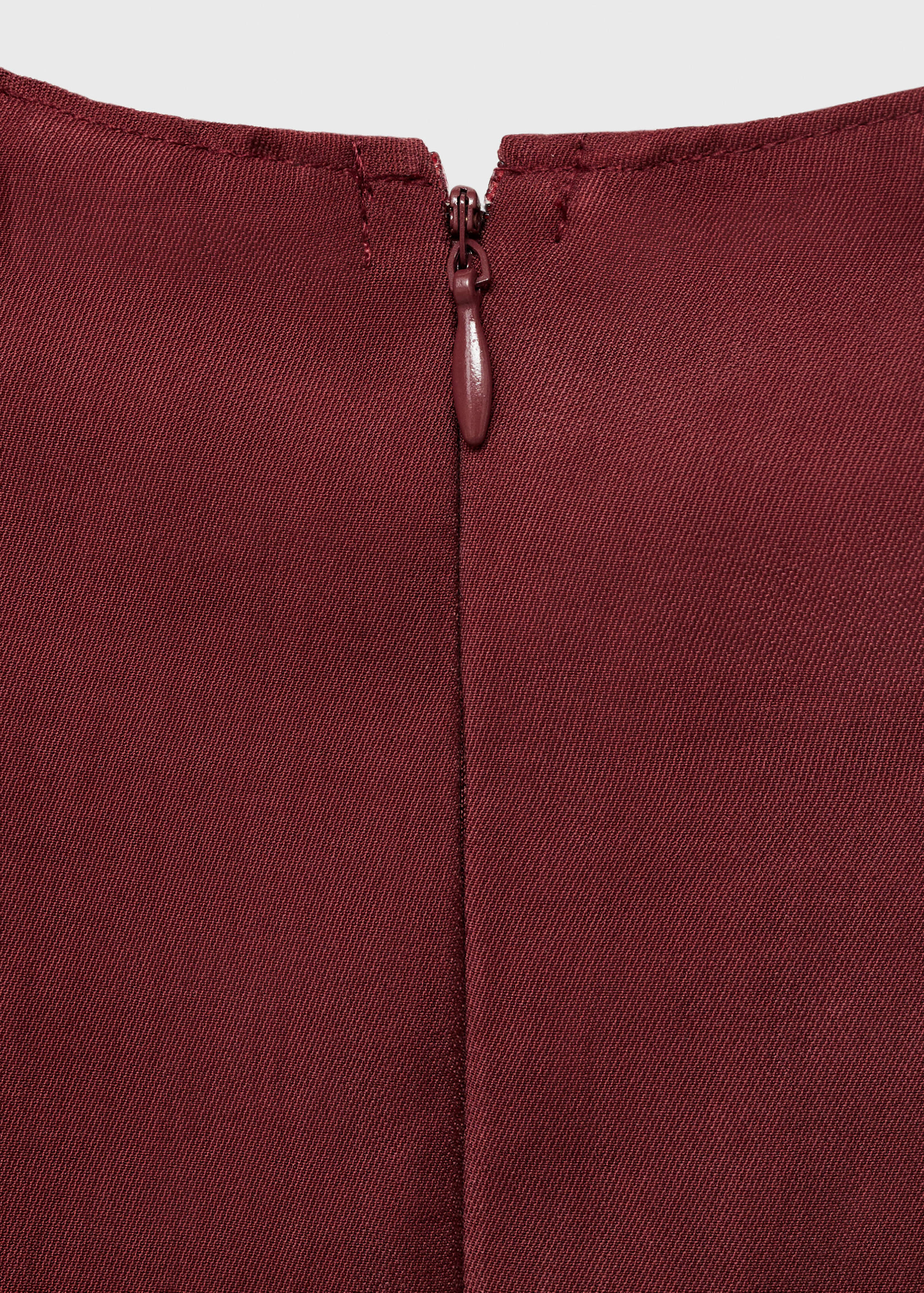 Fitted halter-neck blouse - Details of the article 0