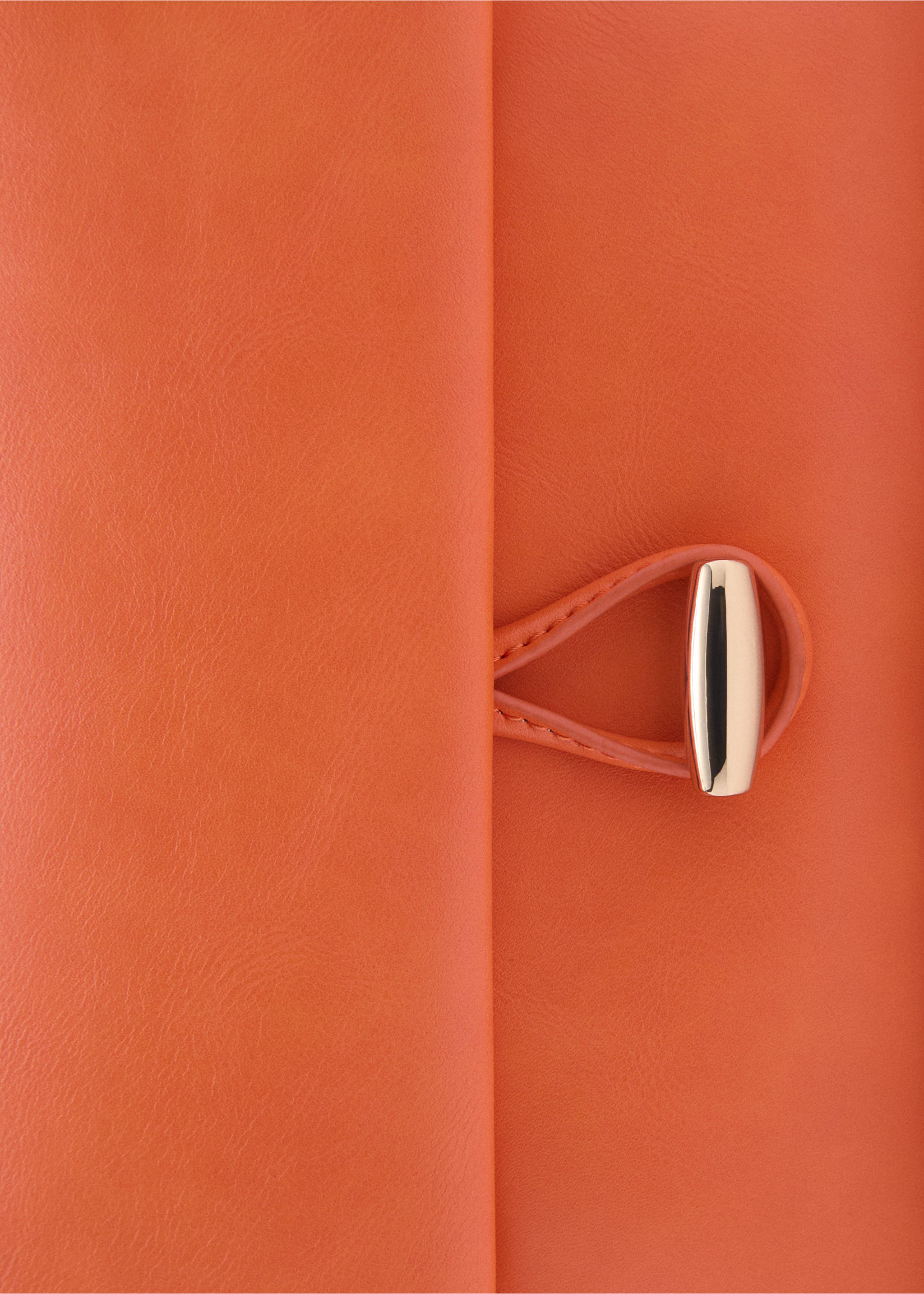 Shoulder bag with strap - Details of the article 2, Orange. Ref: 17061156-00.