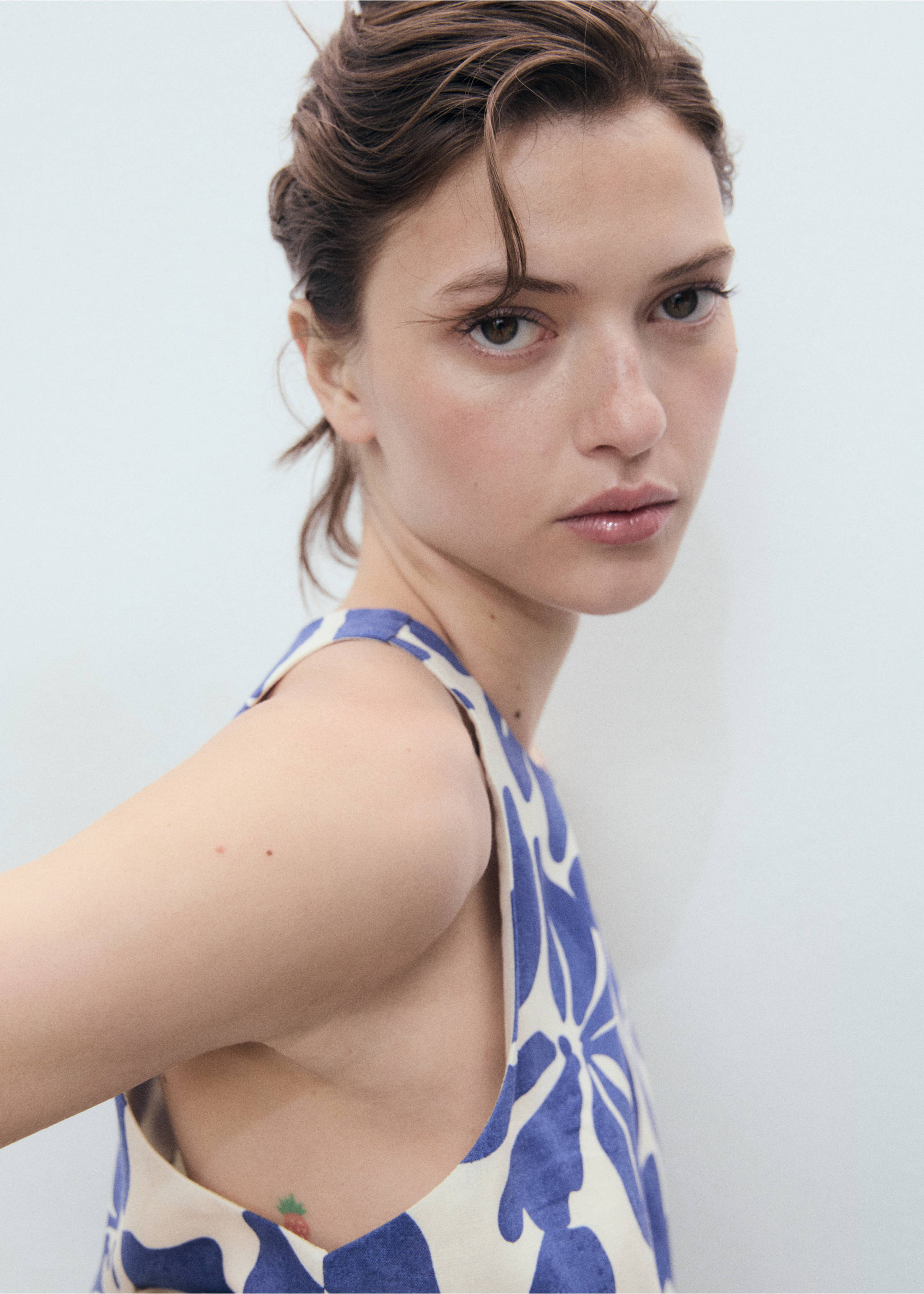 Printed linen-blend top - Details of the article 1, Blue. Ref: 17061164-00.