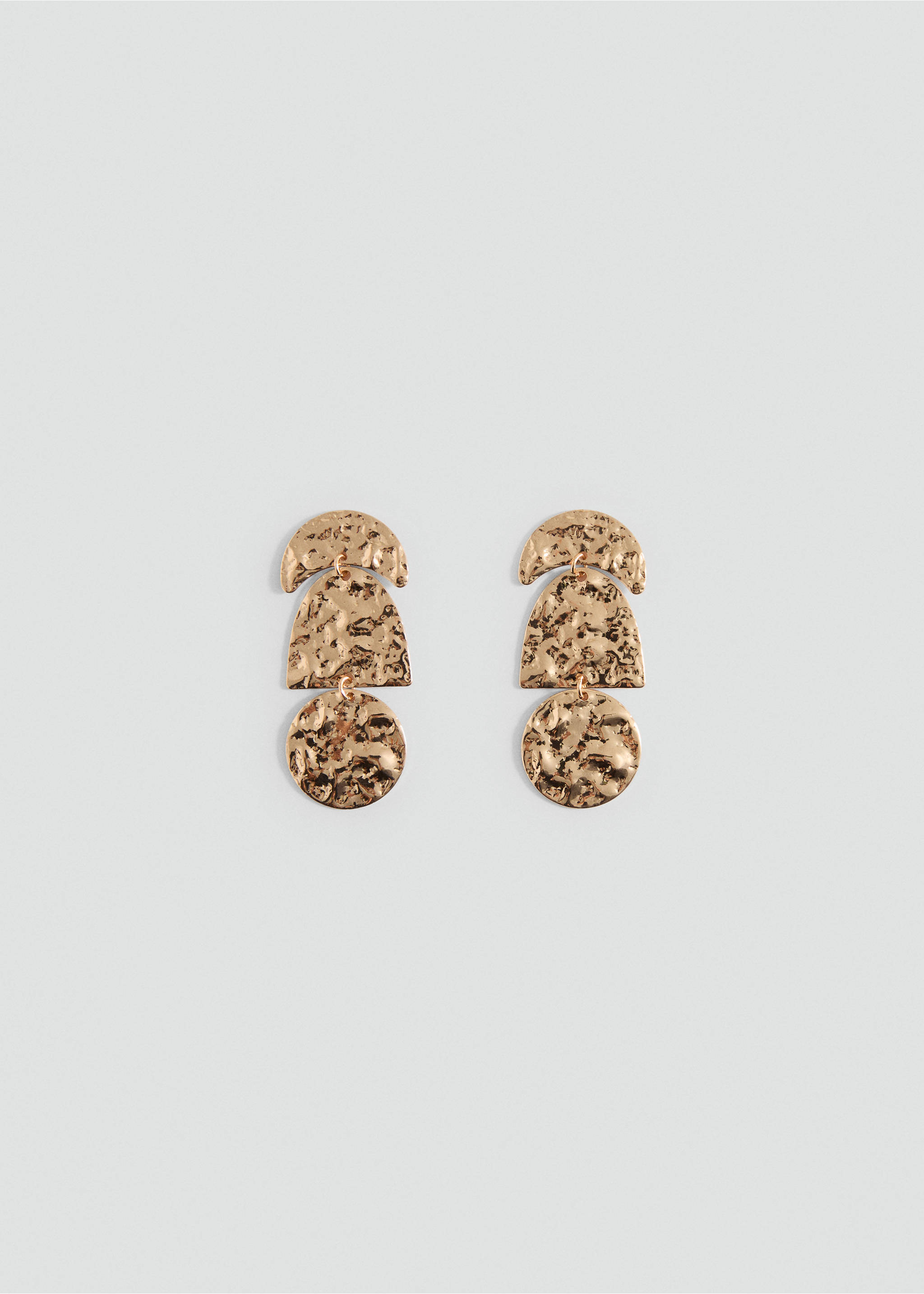 Long textured earrings - Article without model, Gold. Ref: 17061166-00.