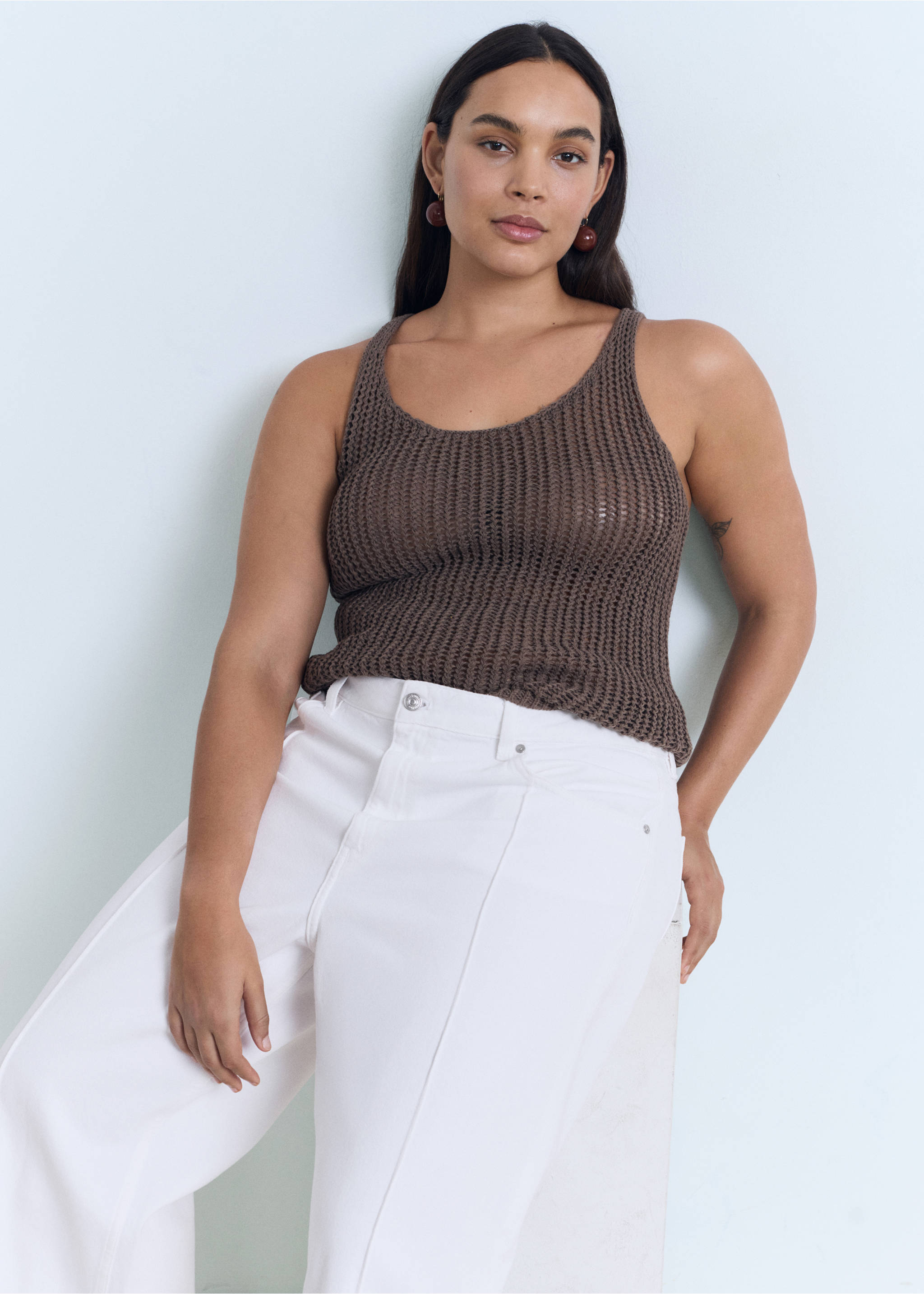 Wide leg cropped jeans with turned-up hem - Details of the article 5, White. Ref: 17061174-00.