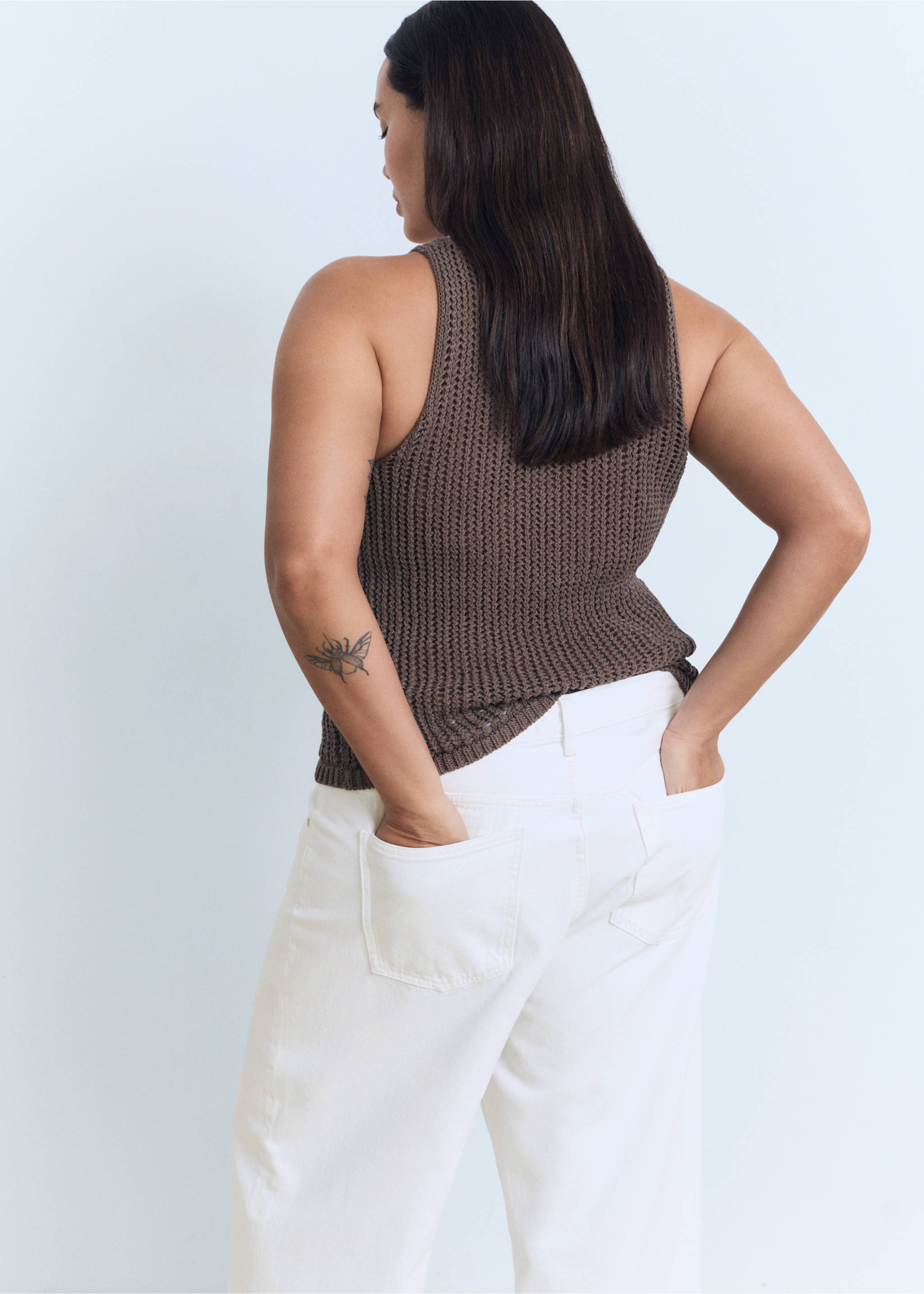 Wide leg cropped jeans with turned-up hem - Details of the article 4, White. Ref: 17061174-00.