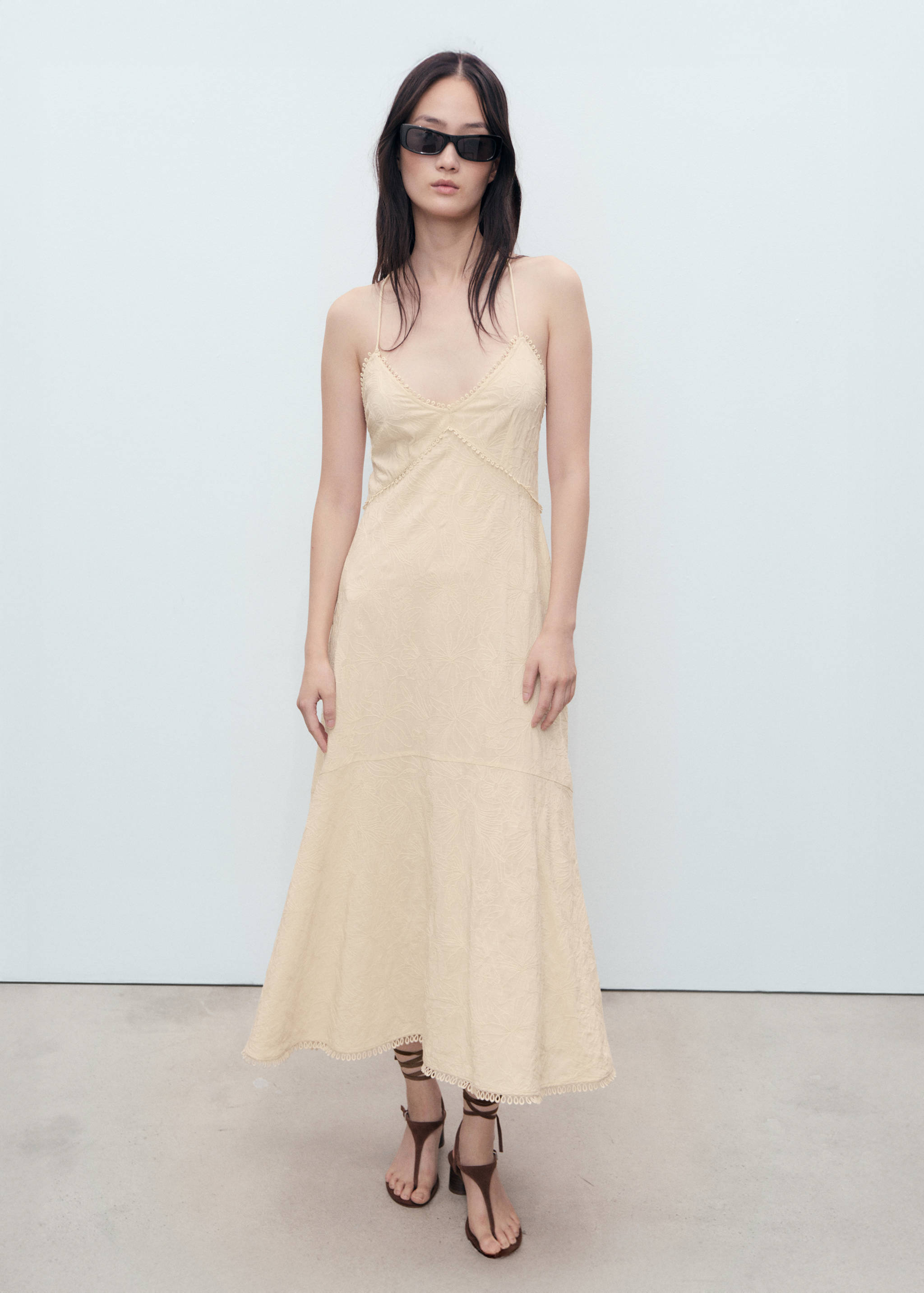 Embroidered midi dress - General plane