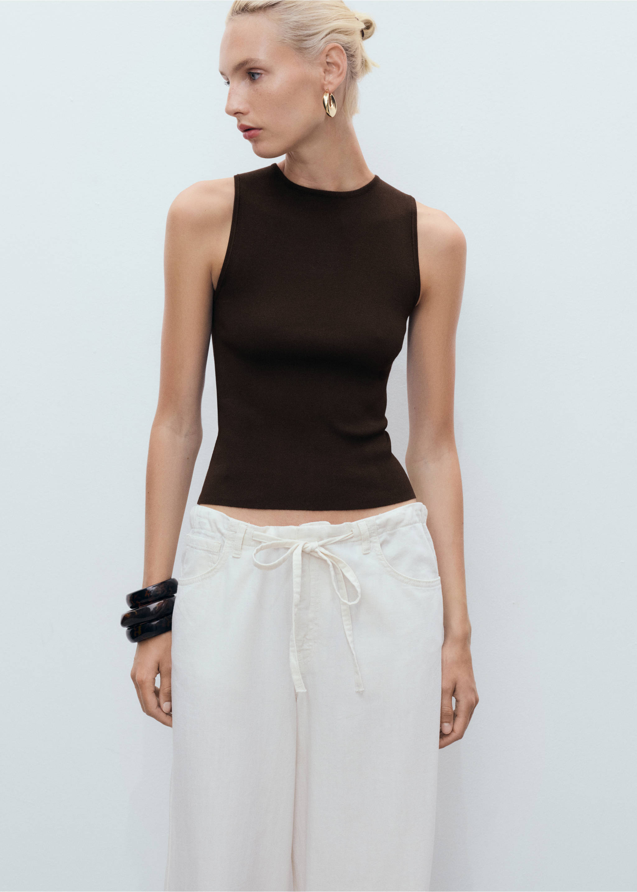 Fine-knit top - Medium plane, Chocolate. Ref: 17061177-00.