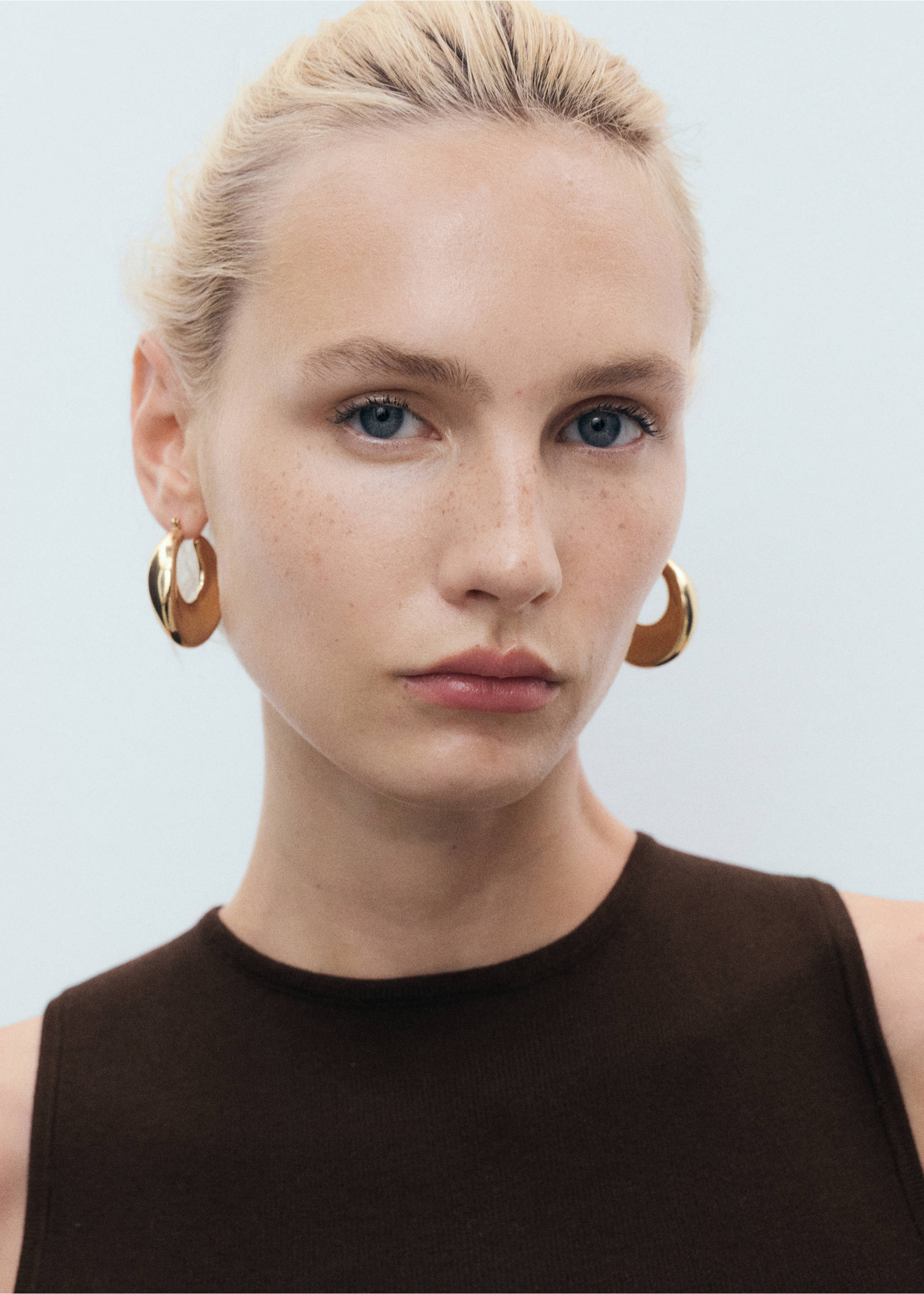 Fine-knit top - Details of the article 1, Chocolate. Ref: 17061177-00.