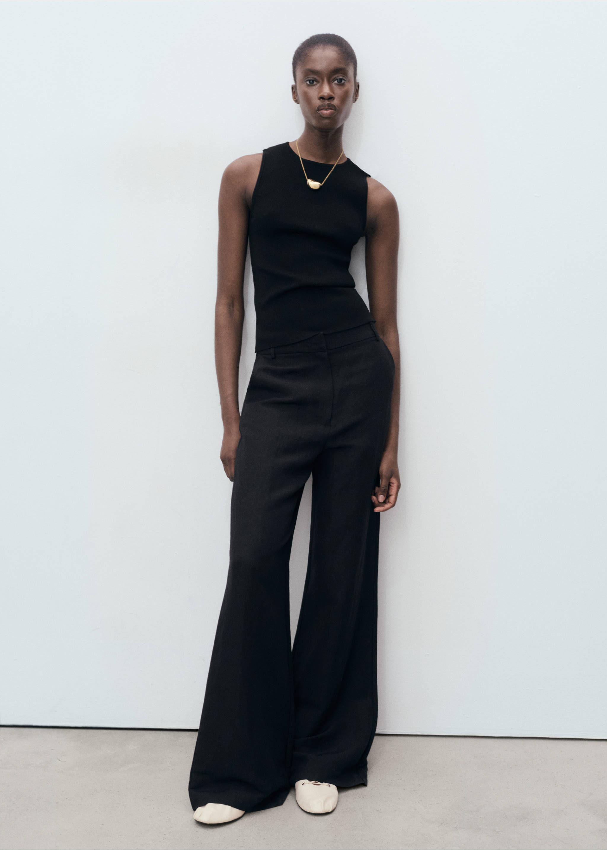 Fine-knit top - General plane, Black. Ref: 17061177-00.