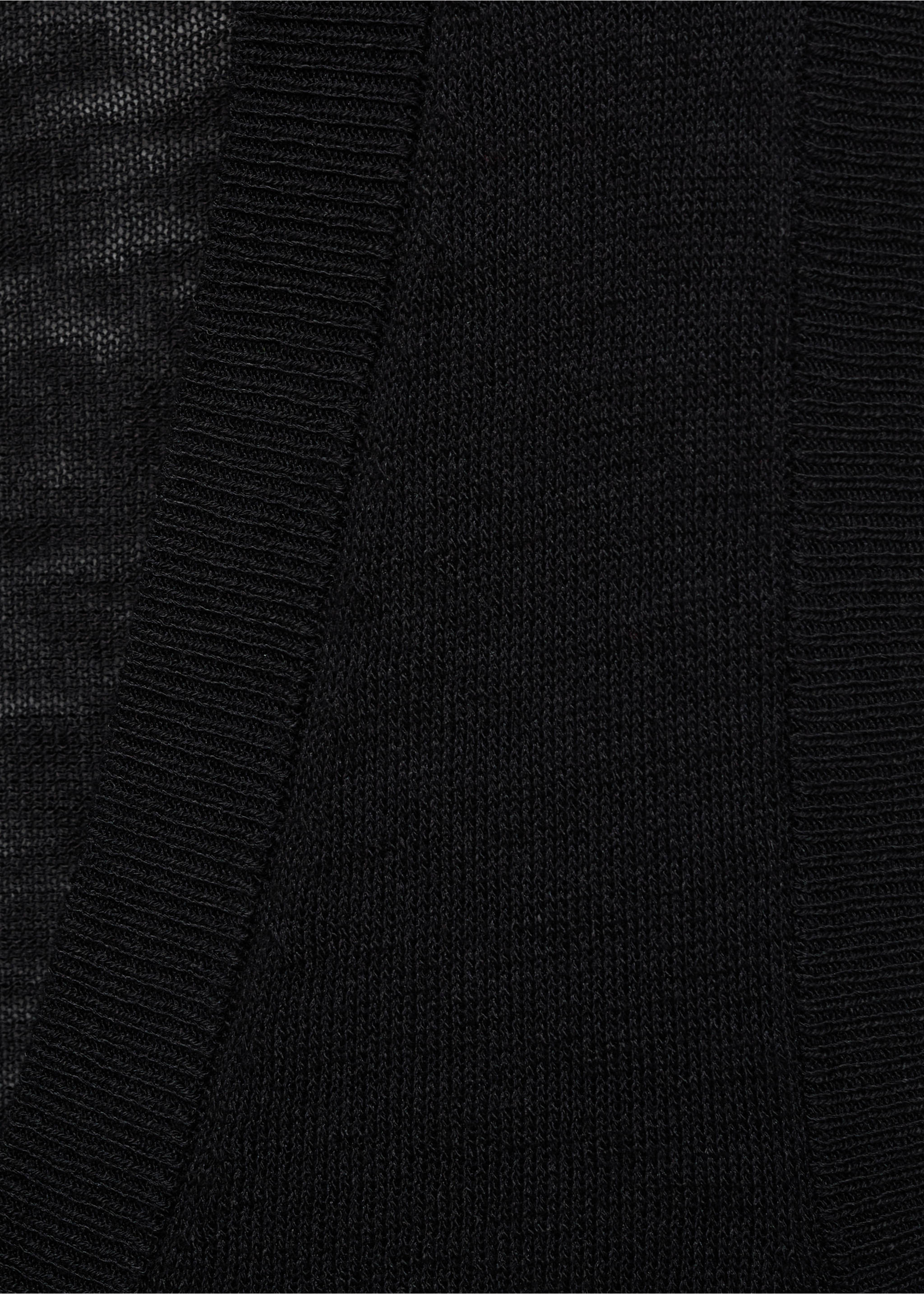 Fine-knit waistcoat with buttons - Details of the article 0, Black. Ref: 17061186-00.