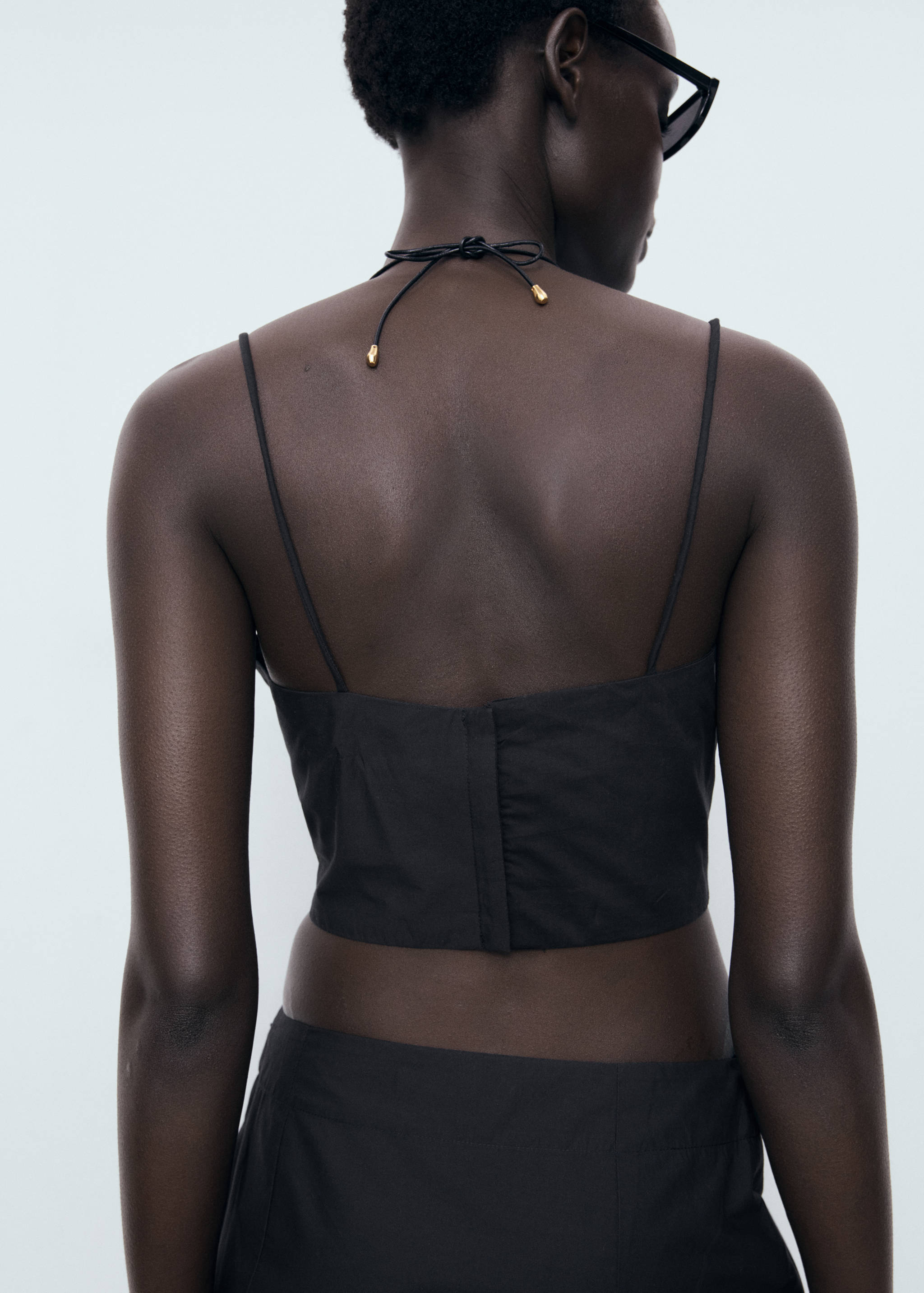 Geborduurde crop top - Achterkant van het artikel