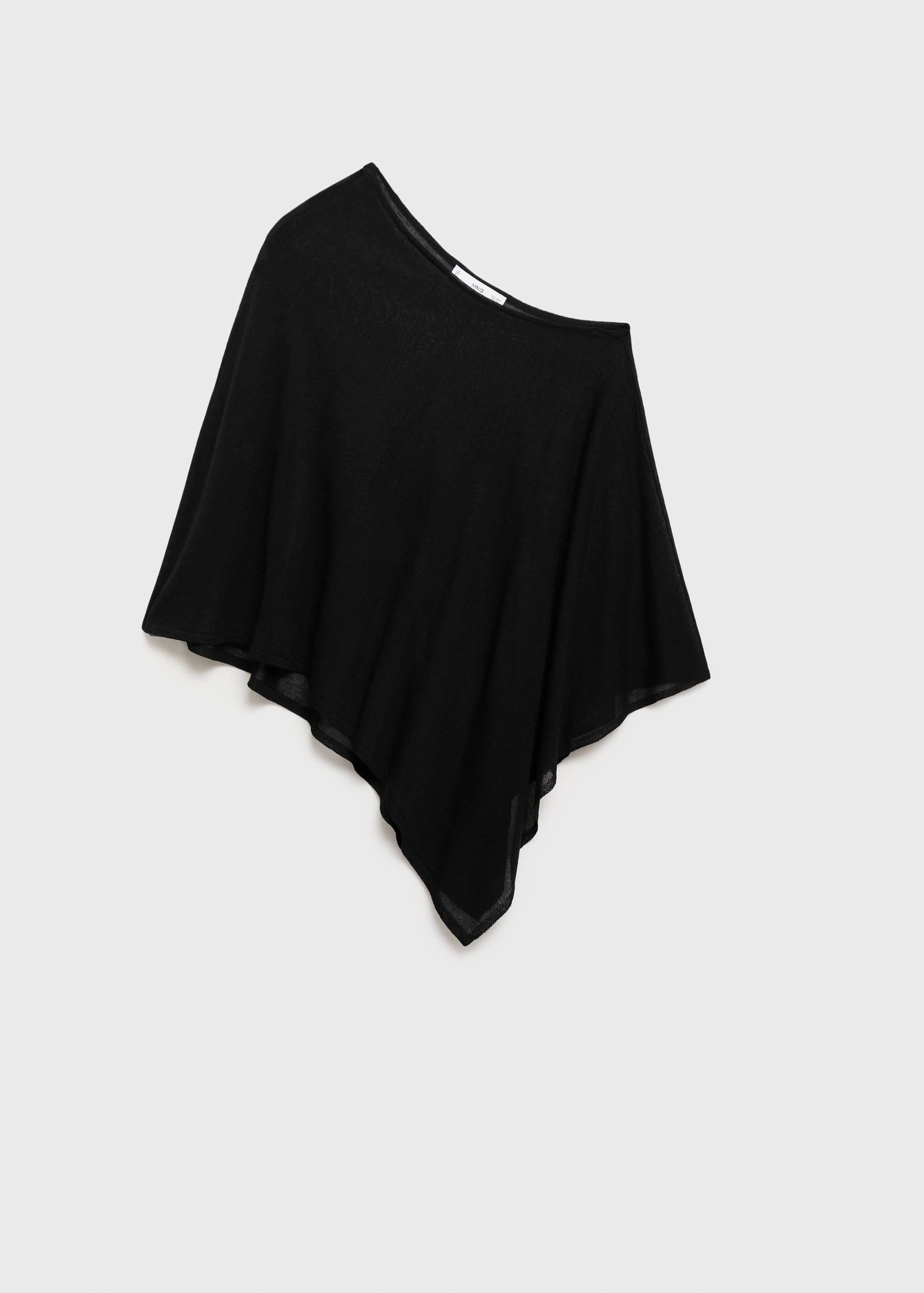 Cape en maille asymétrique - Article sans modèle