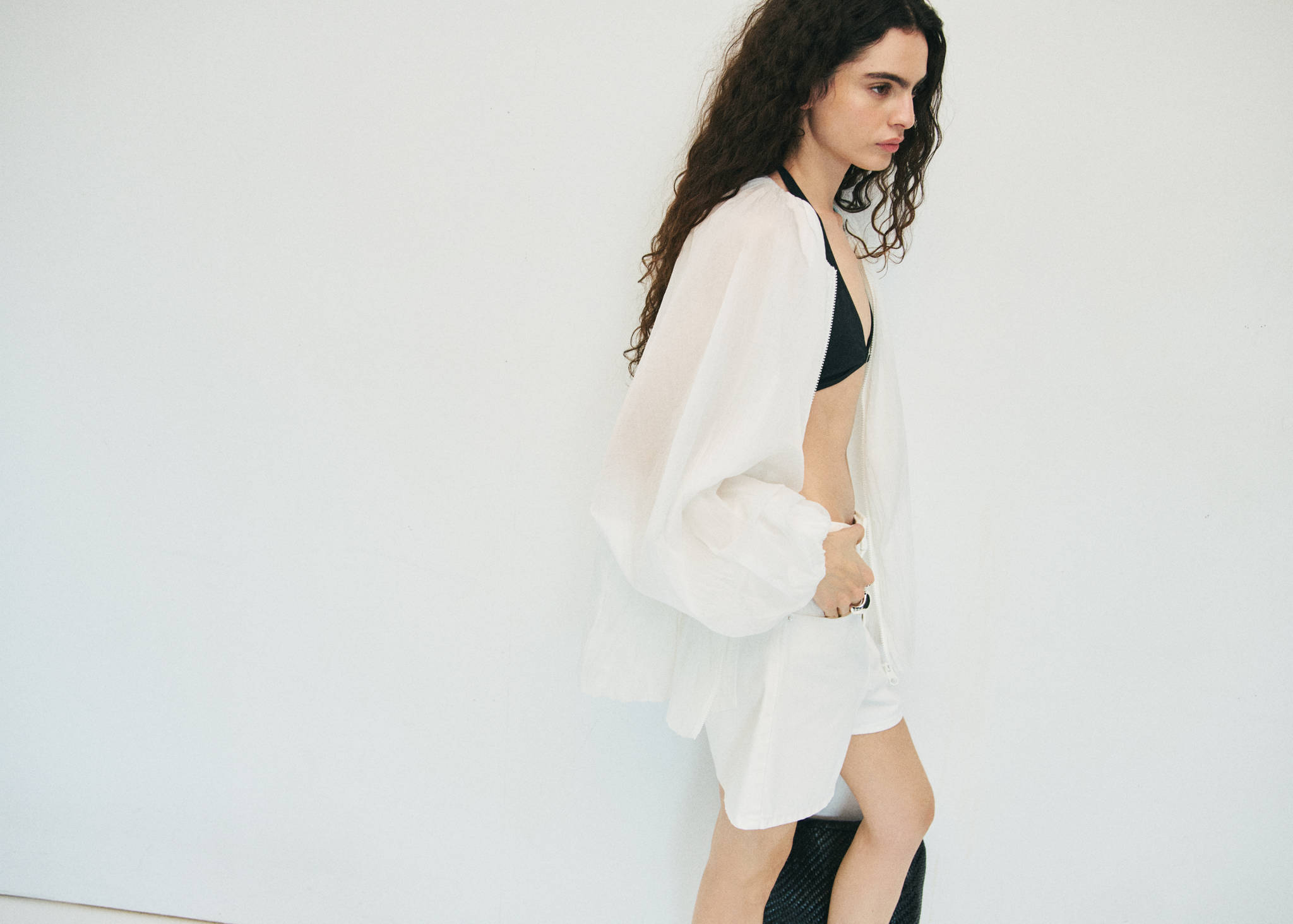 High-waisted straight-fit denim shorts - Panoramic plane